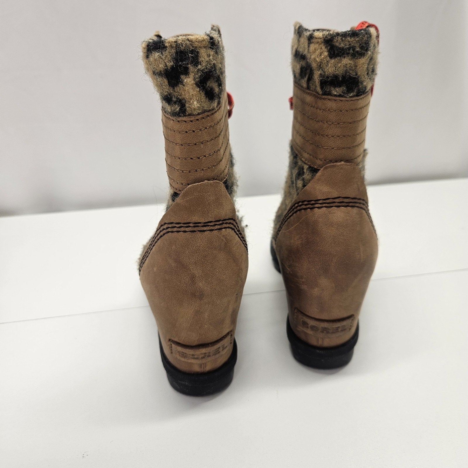 Sorel Lexie Hidden Wedge Ankle Boots Booties Shoes Womens Size 5 Brown Leopard