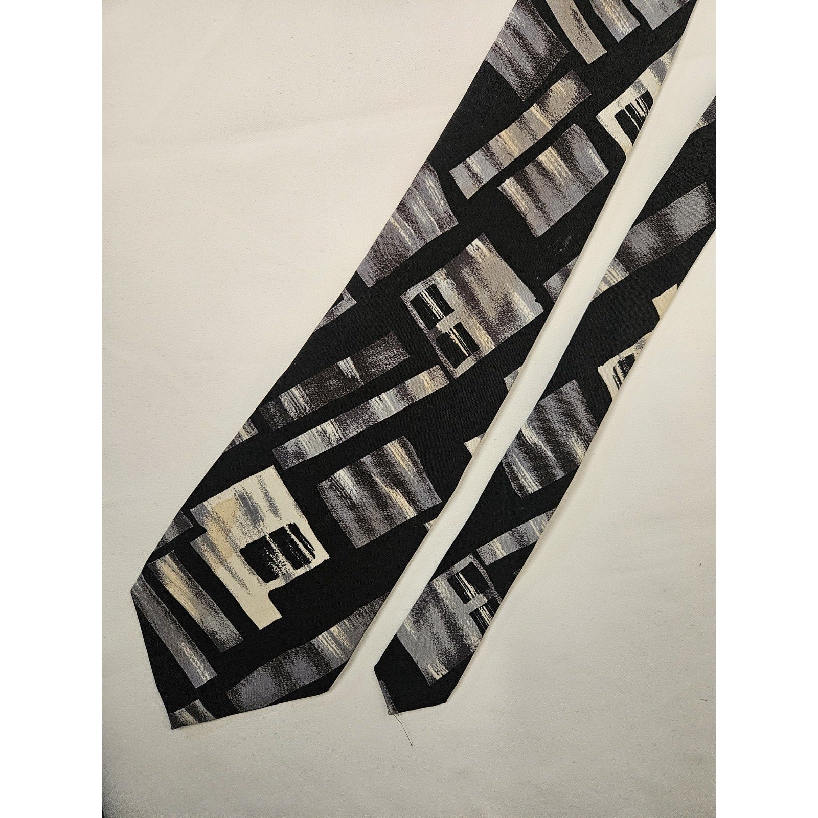 Mens Tie Necktie City Streets Black Silver Abstract Pattern Polyester Made USA