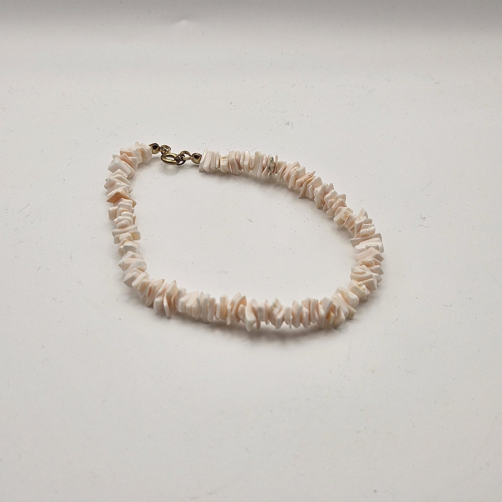Light Pink Puka Chip Shell Beads Anklet Bracelet Vintage 90s Y2K Preppy Beach