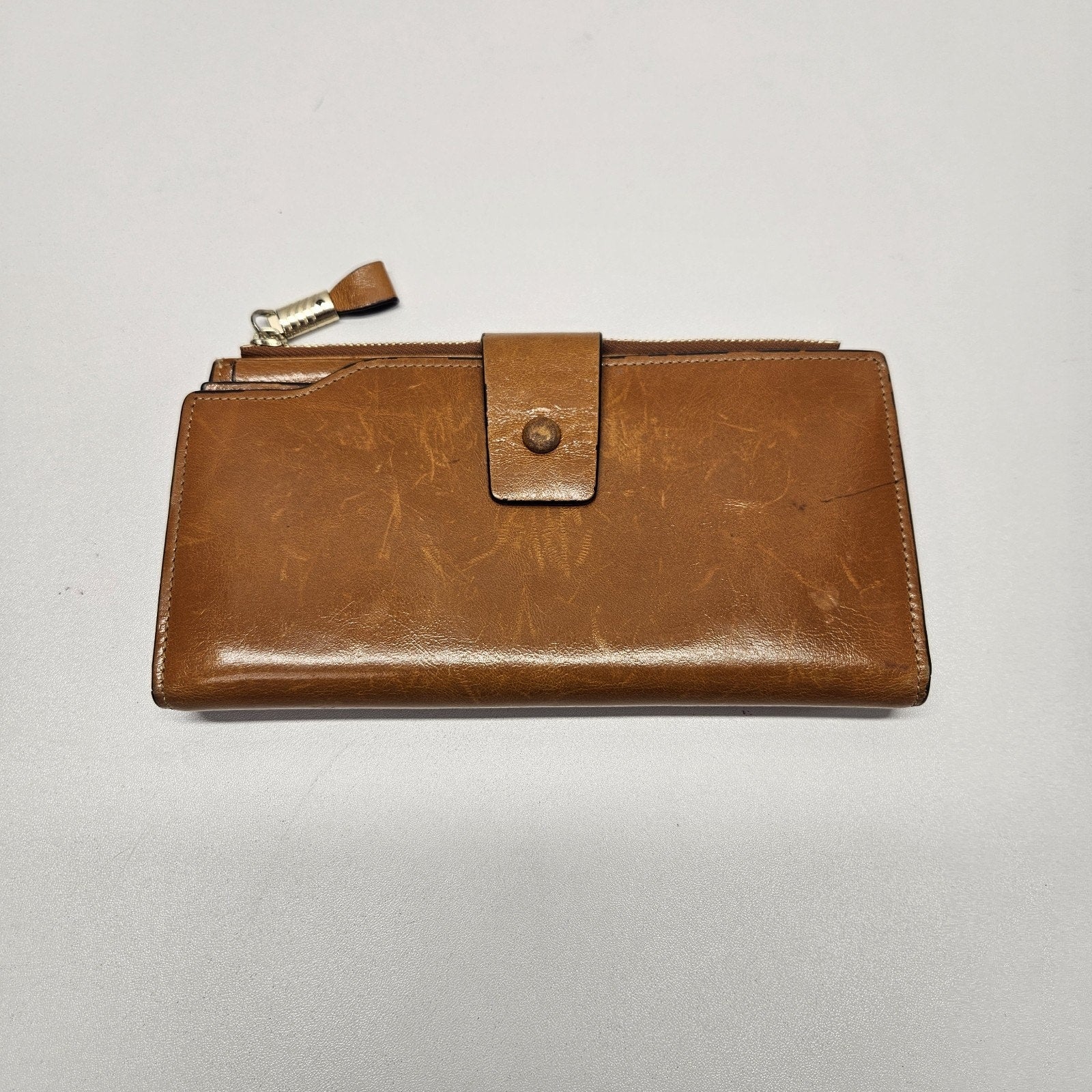 Vtg Mid-Century ARTISAN Custom Crafted Ginger Tan Leather Bifold Wallet 4 x 7.5