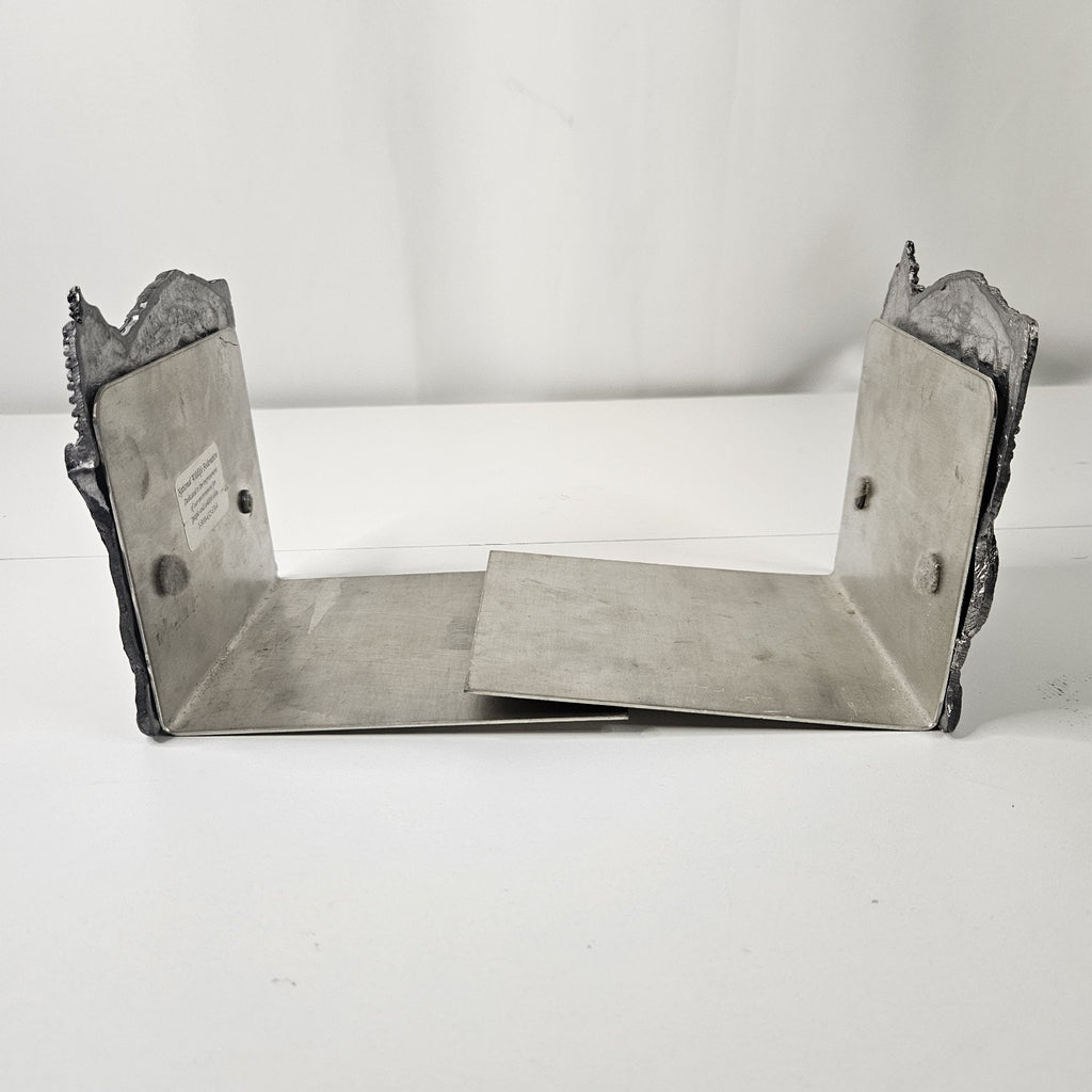 Vtg 90s Natural Wonder National Wildlife Foundation Grey Wolf Metal Bookends Set