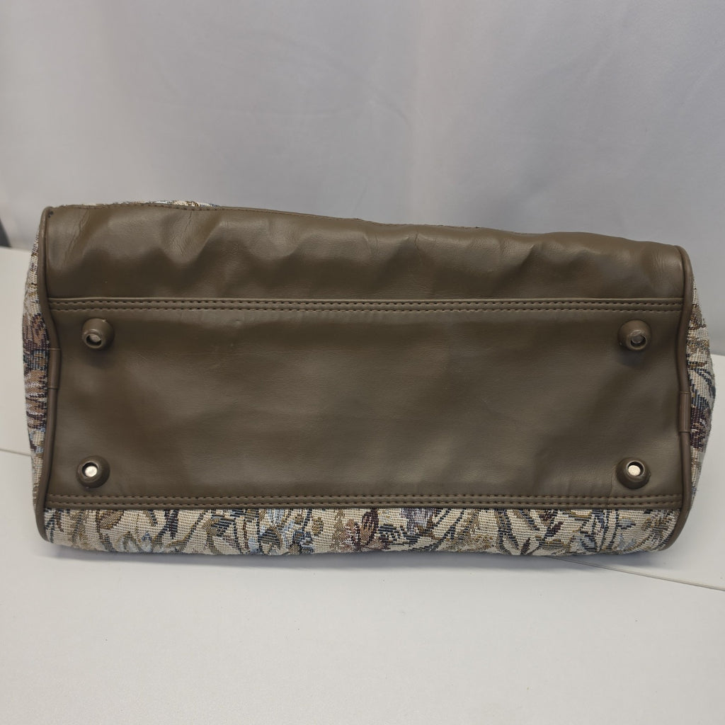 Vintage 90s Jordache Floral Tapestry Zip Shoulder Strap Duffel Travel Bag 14"