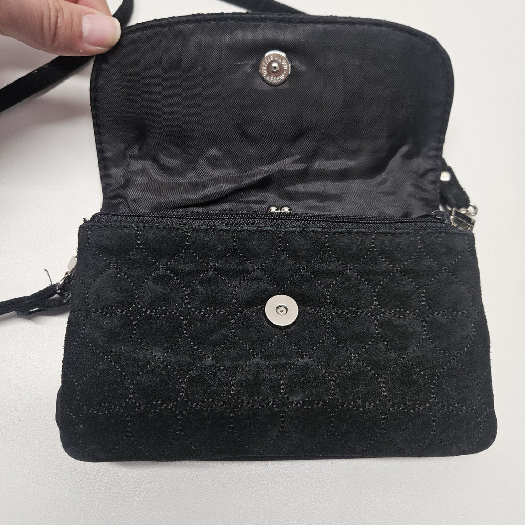 Vintage Wilsons Leather Maxima Black Suede Crossbody Quilted 90s Y2K Goth Grunge