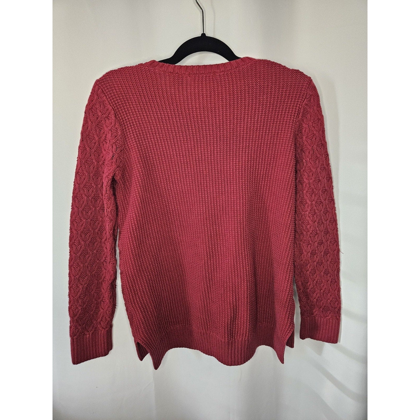 Jeanne Pierre Women’s Red Long Sleeve Cable Knit Pullover Sweater Medium
