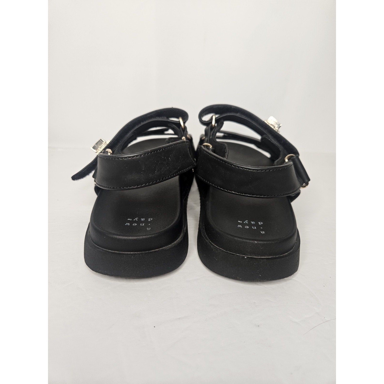 A New Day Sandals Women's 9.5 Slingback Strappy Black Faux Leather Casual