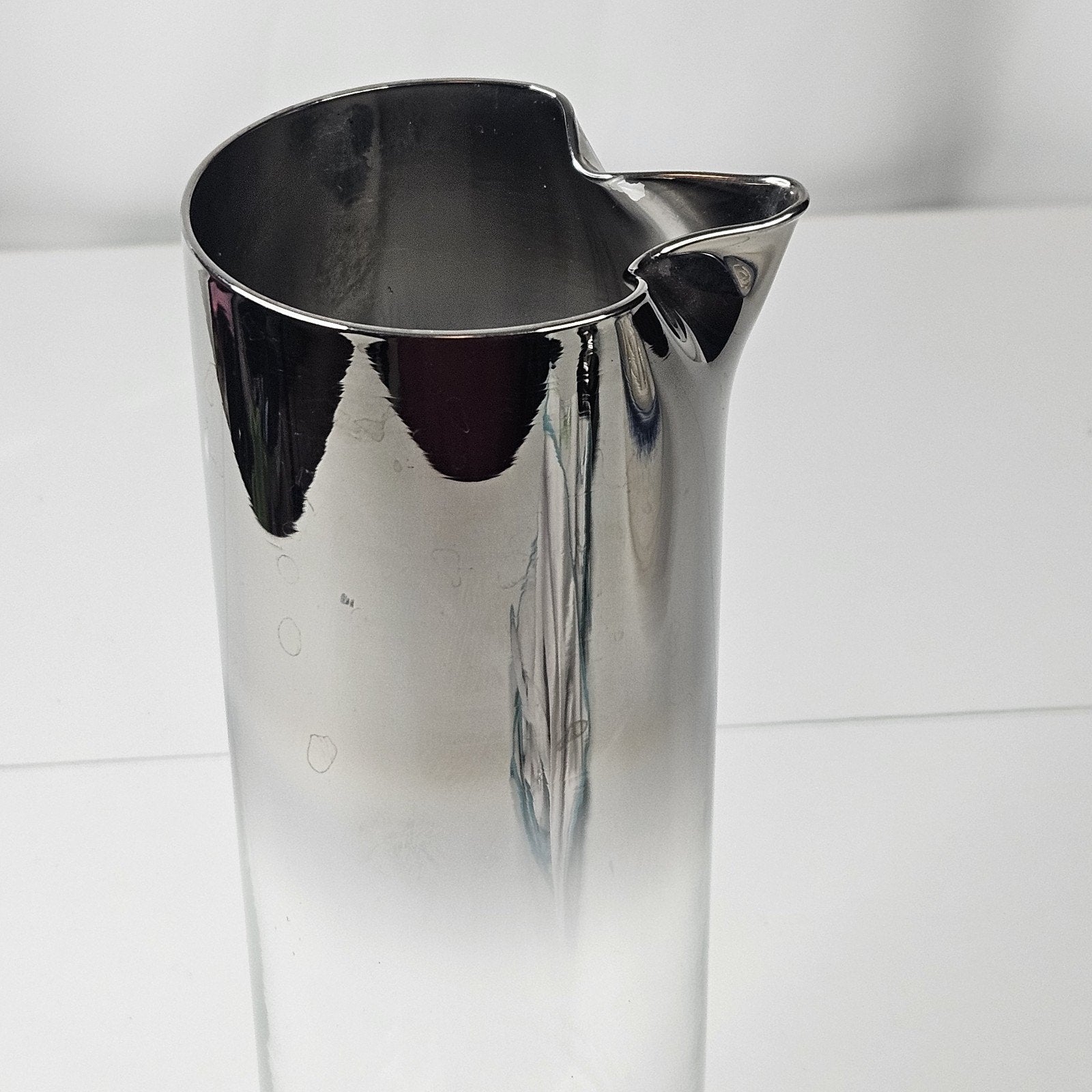 Dorothy Thorpe MCM Silver Fade Cocktail Pitcher Barware