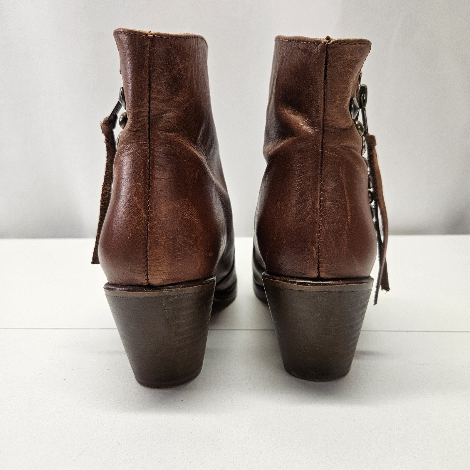 Chio Studded Brown Leather Heeled Ankle Boot 38 1/2 EU US 8-8.5 M Western Spain