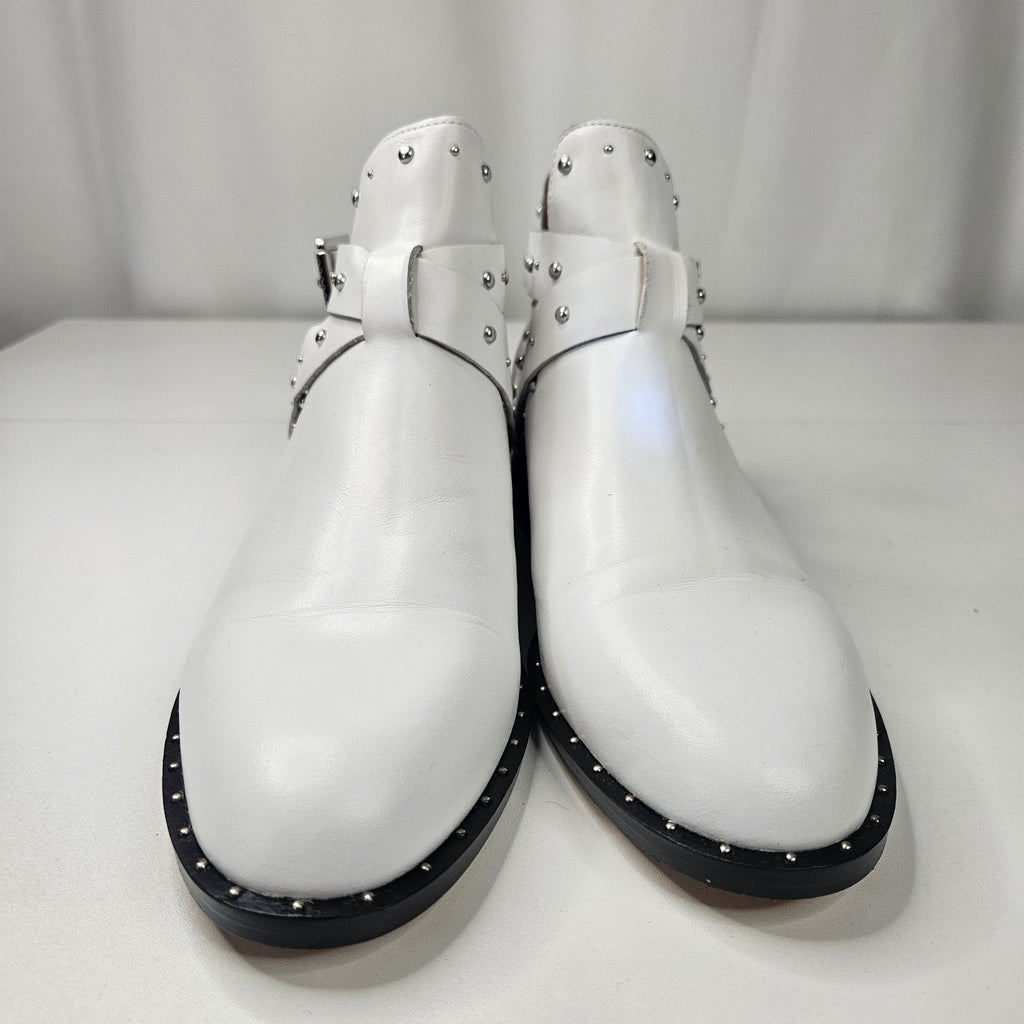 Halogen Nordstrom HAILEY Studded Leather Ankle Boots White Womens US Size 8.5 M