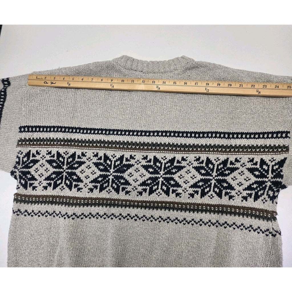 Vintage Van Heusen Sweater Mens XL Pullover Crew Neck Fair Isle Holiday Ski