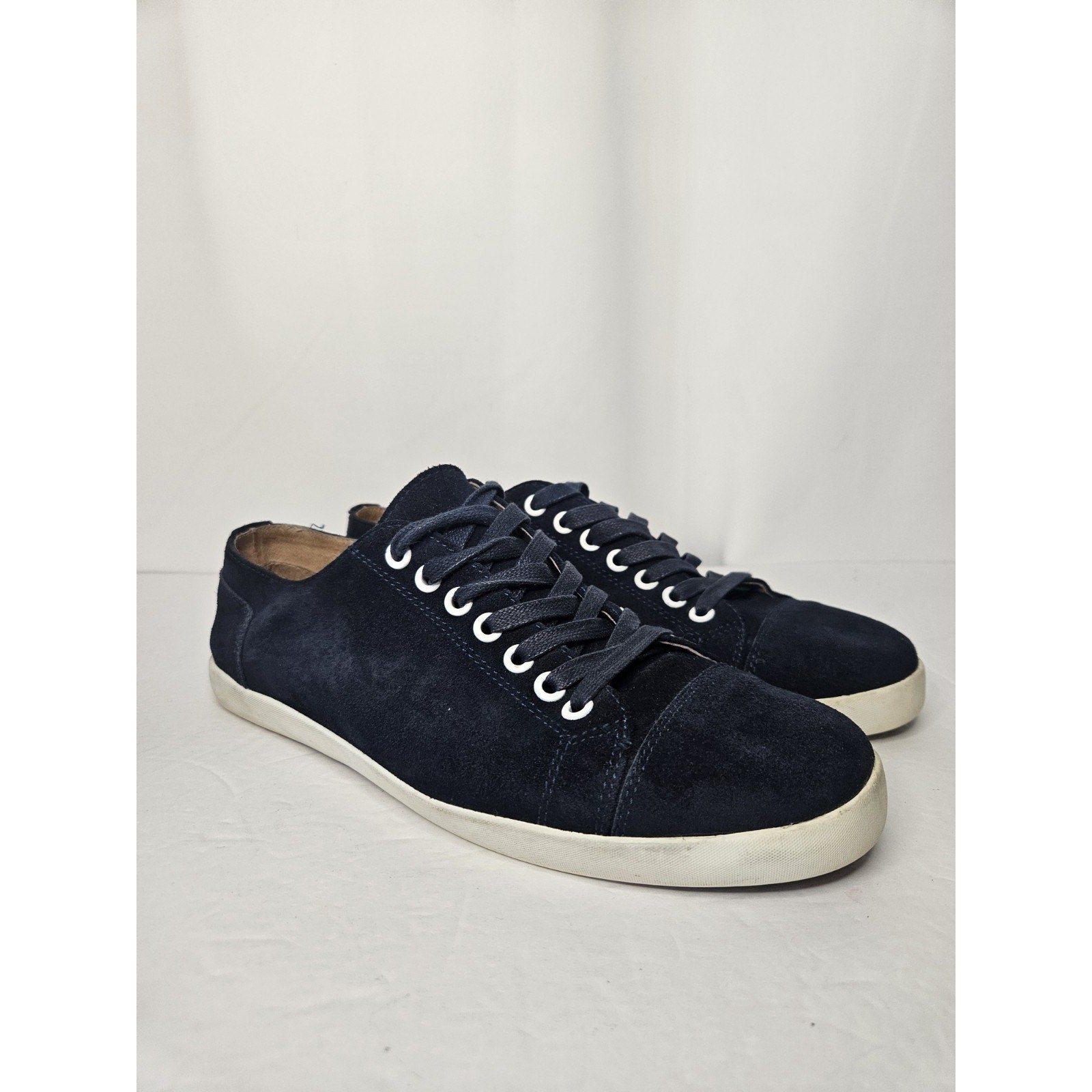 Women's Size 9 Navy Blue Suede Sneakers Lace Up Low Top Soft Comfort