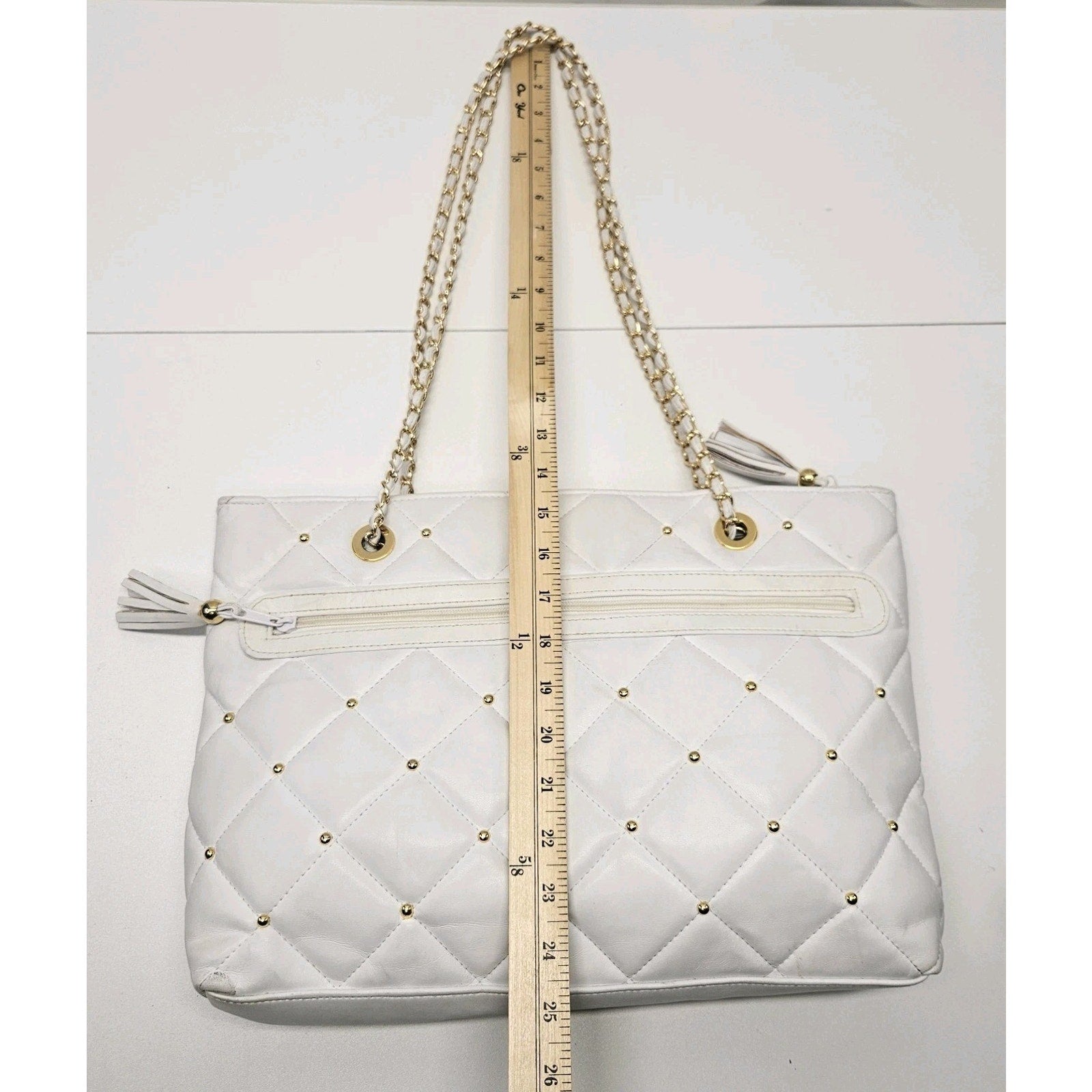 Vtg YS Luxury Quilted White Leather Large Shoulder Bag Tote GoldTone Chain Strap