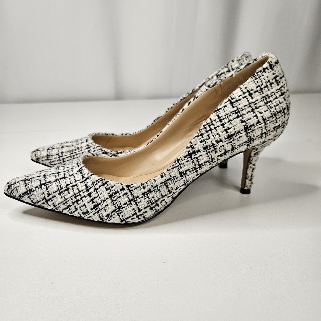 Charles by Charles David Angelica White Black Plaid Pointed Toe Tweed Pump Sz 7