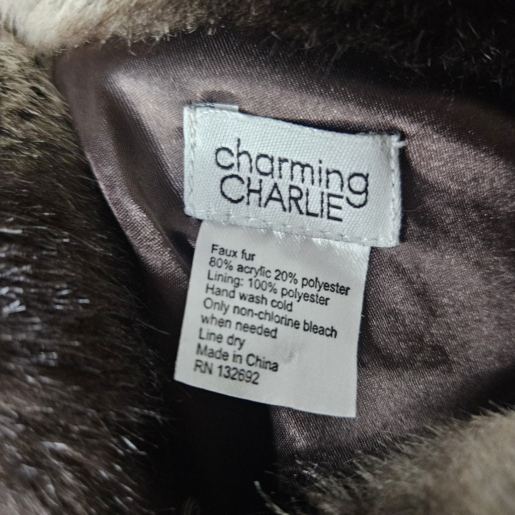 Y2K Charming Charlie Faux Fur Chinchilla Shrug Vest Cape One Size