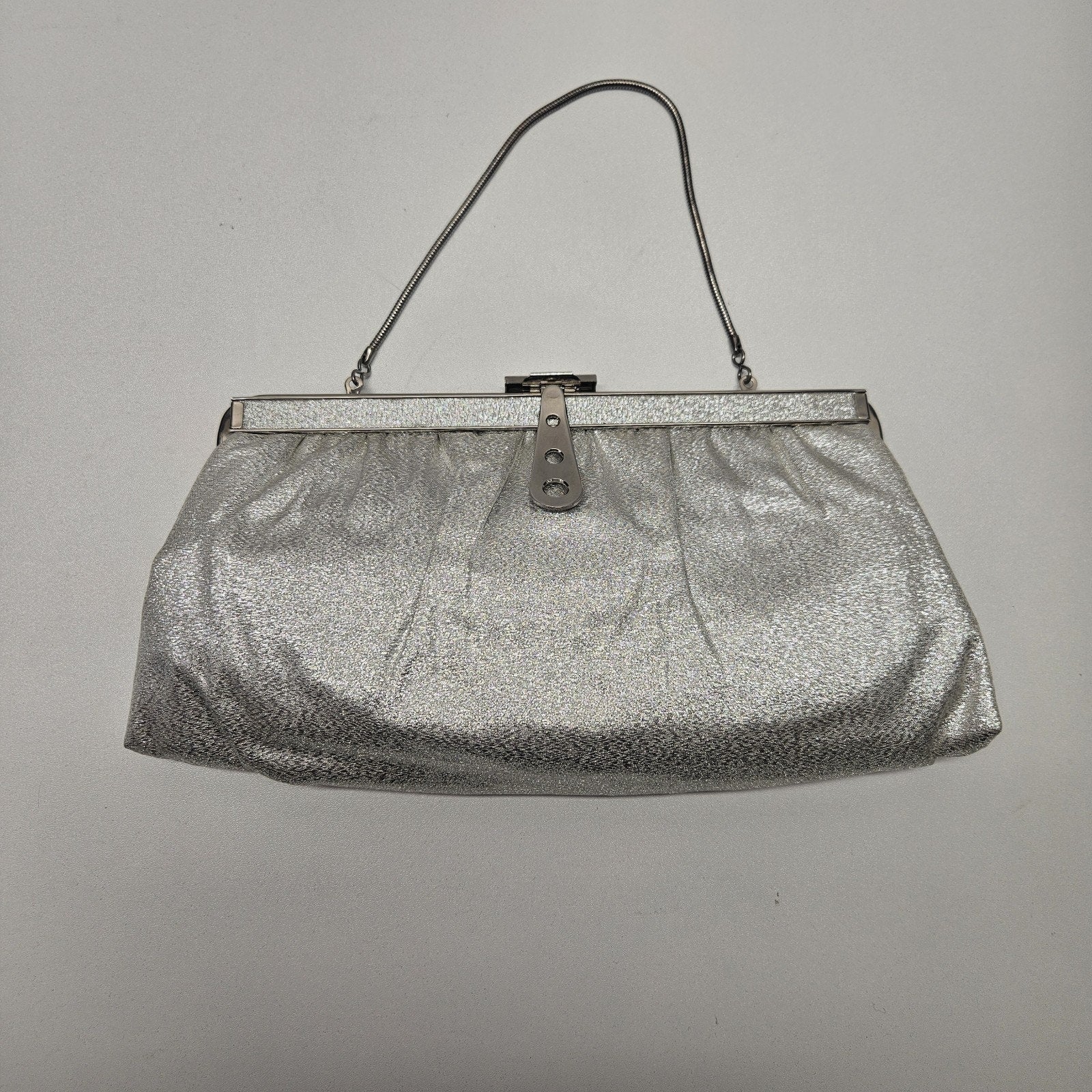 Vintage 50s 60s Retro Mod Silver Metallic Evening Bag Purse Clutch Chain Handle