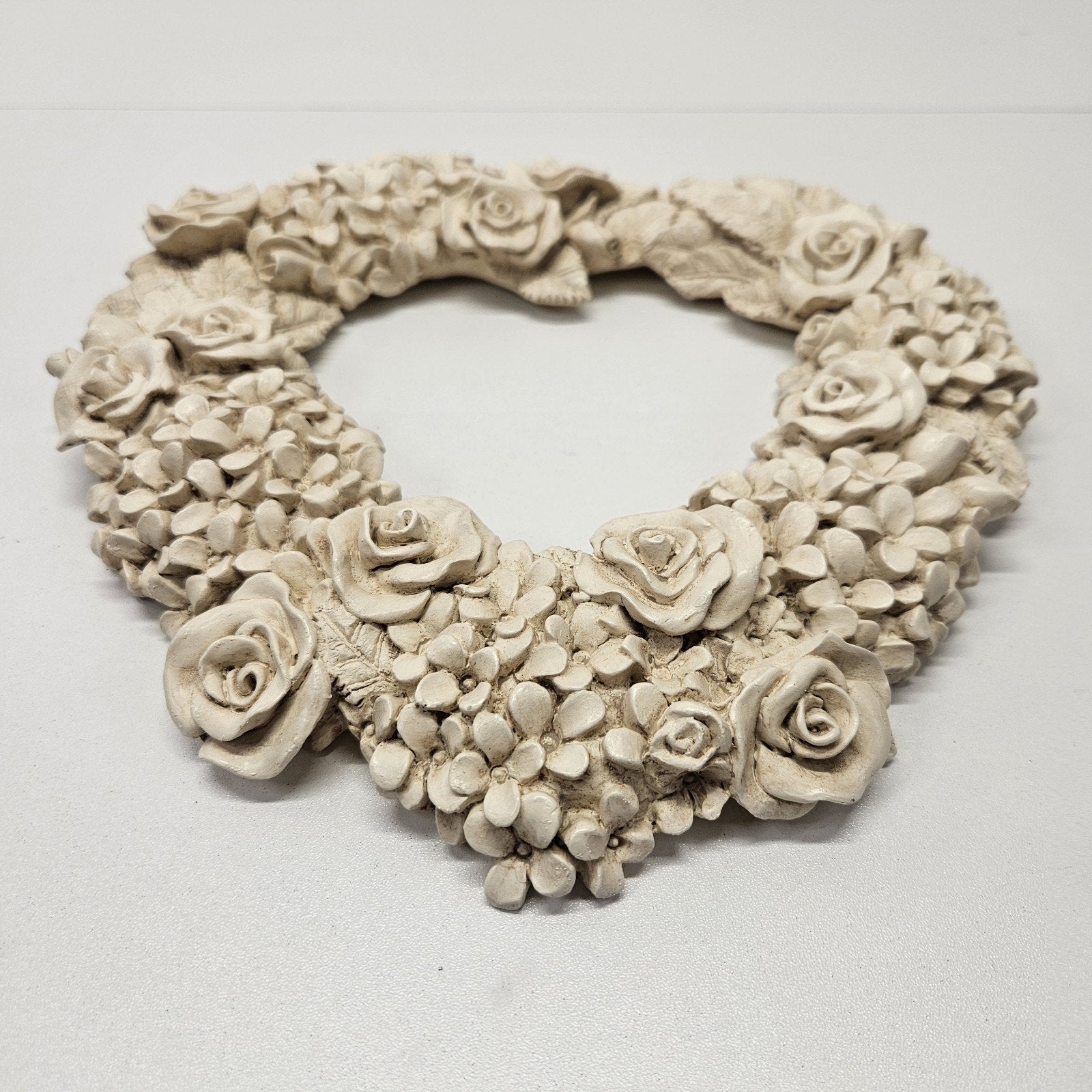 Vintage 90s Resin Floral Heart Hydrangea Wreath Wall Hanging Cottage Shabby Chic