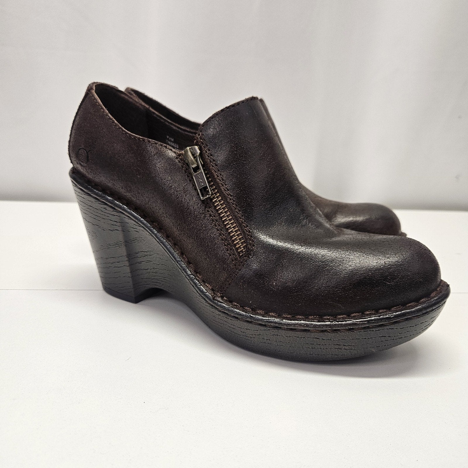 Vtg Y2K Born Wedge Clogs Brown Leather Zipper Womens 7.5 Grunge Comfort Shoe