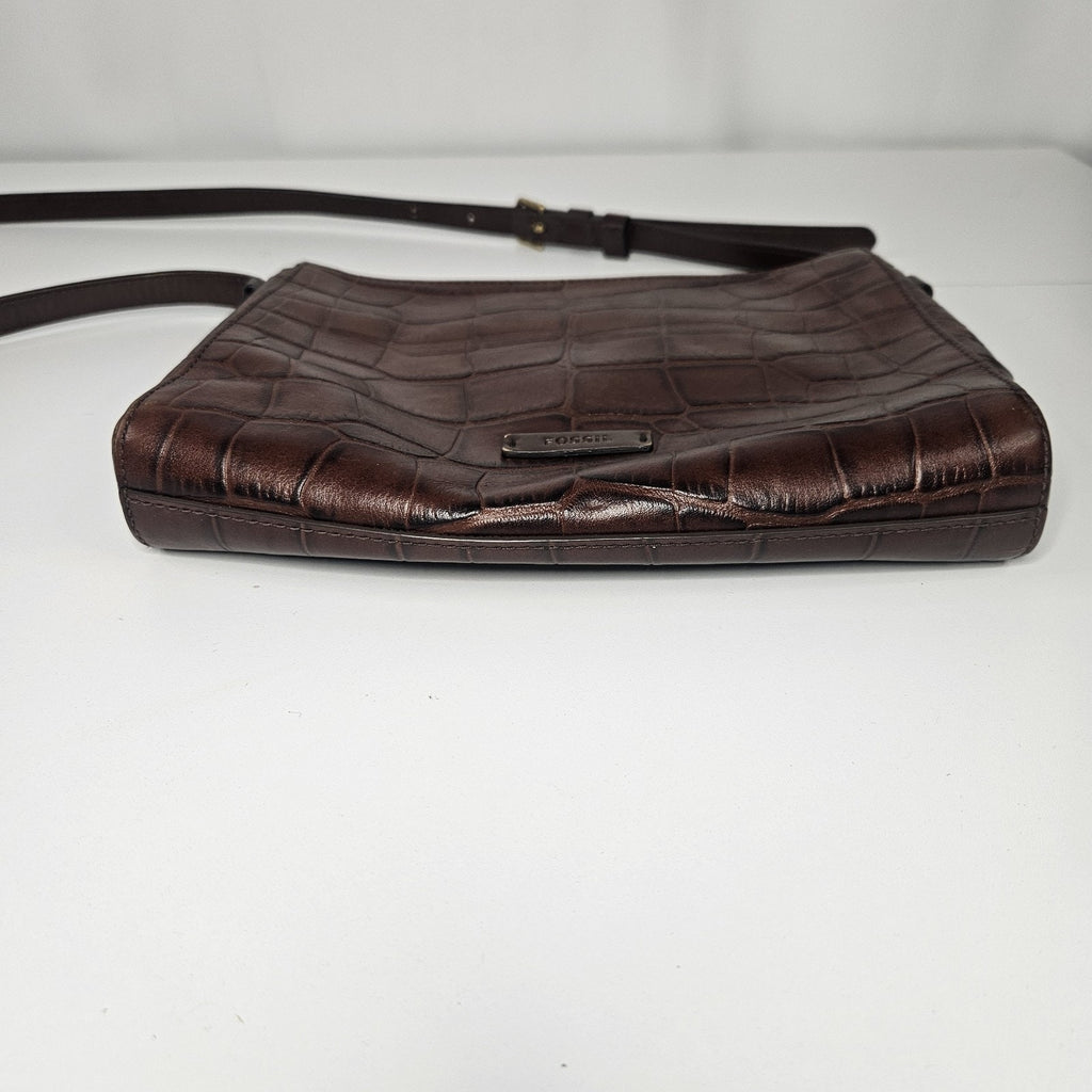 Vintage FOSSIL Croc Embossed Brown Leather Shoulder Crossbody - 10 x 8"