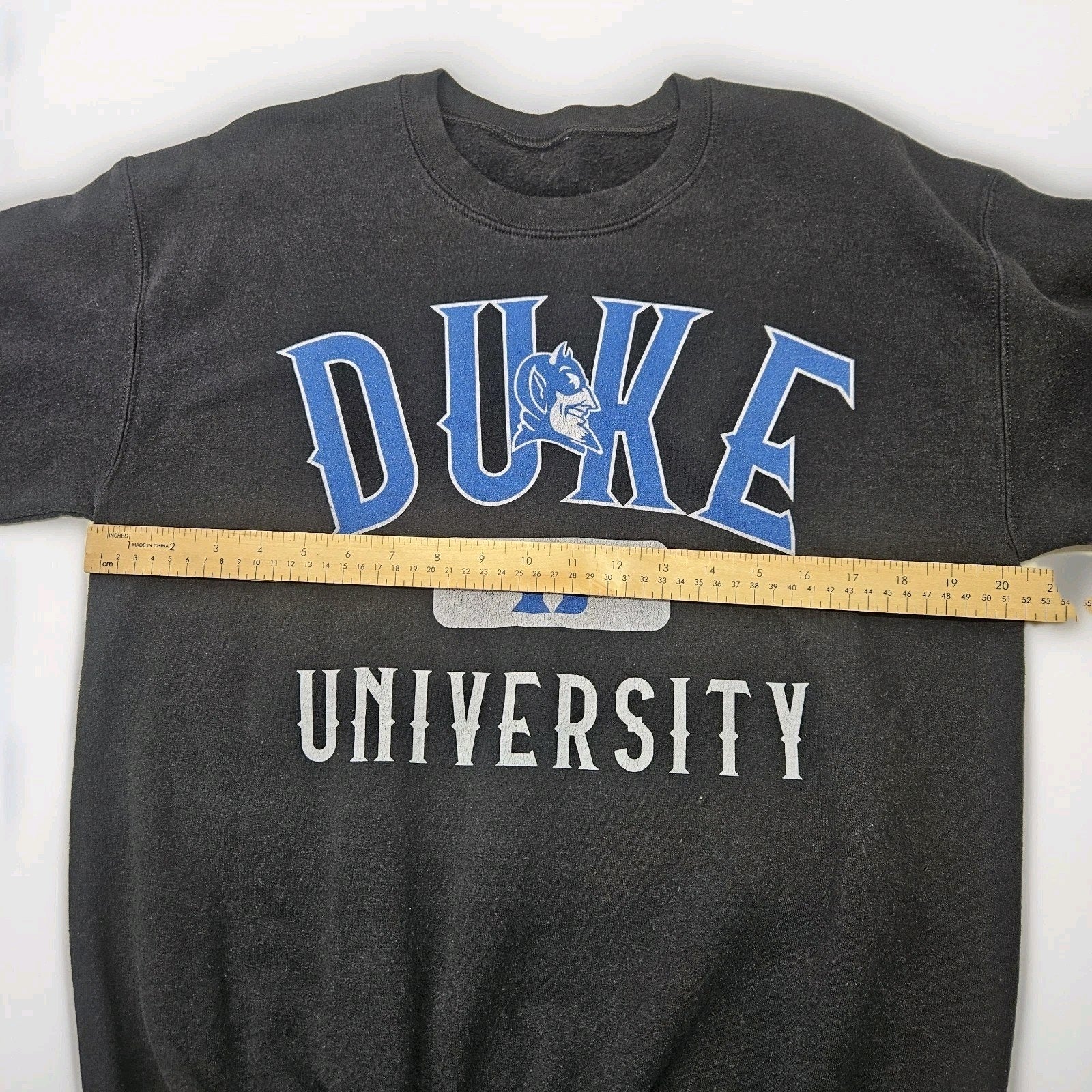 Vintage Duke Blue Devils Unisex Medium Gray College Classic Crew Sweatshirt