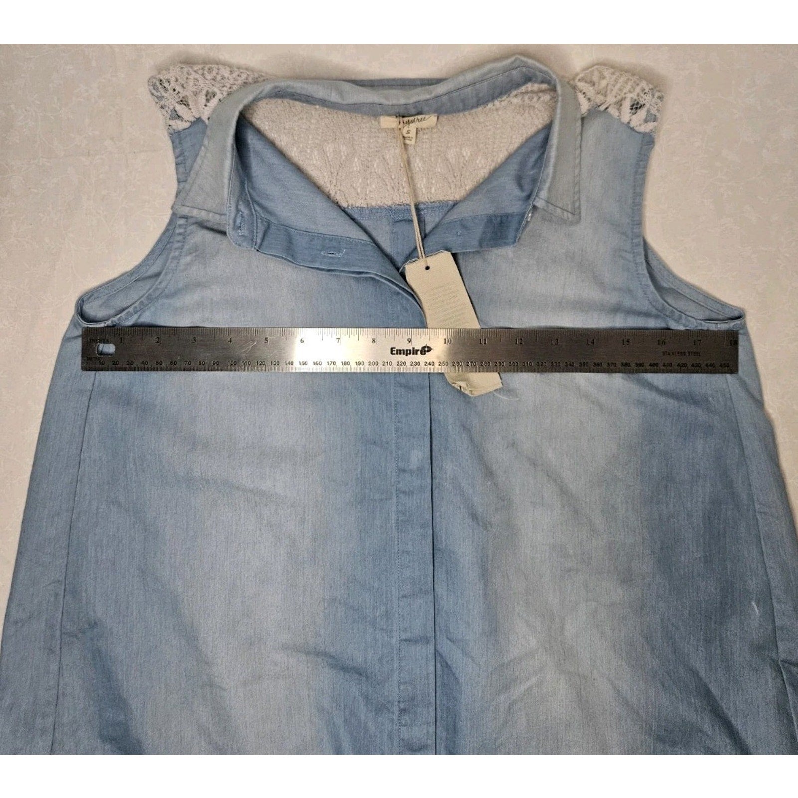 Mystree Chambray & Lace Button Up Shirt Size Small Boho Flowy Coastal NWT