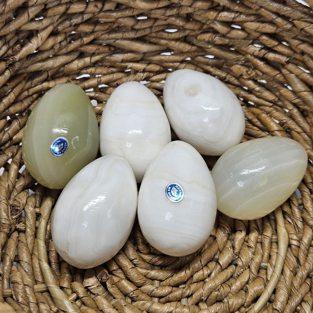 Vtg Natural White Layered Agate, Onyx, Alabaster 6 Eggs Stone Healing Mexico
