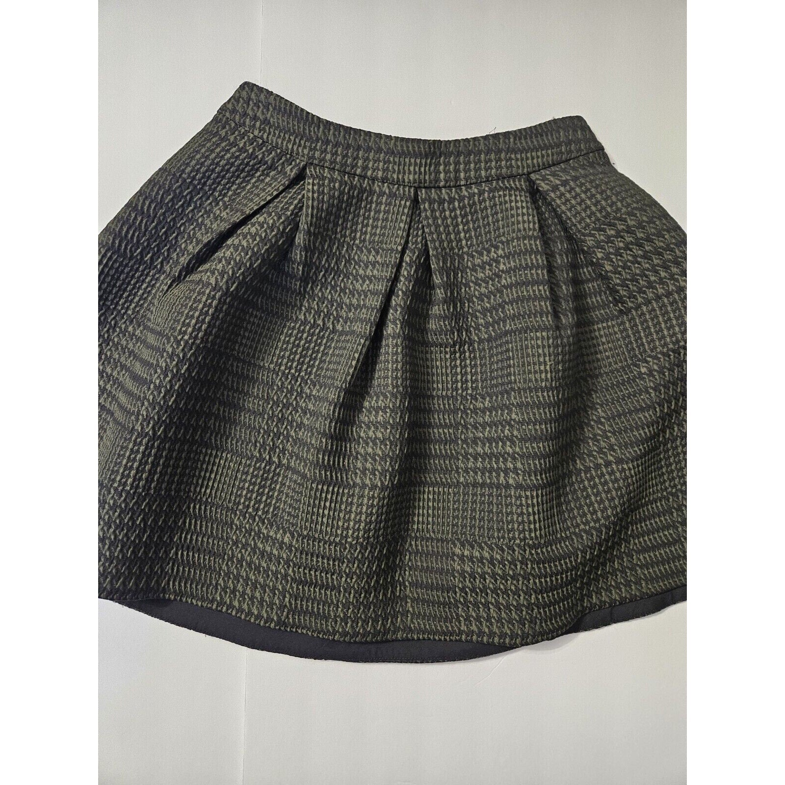 Express Low Rise Mini Skirt Womens Size 2 Green Black Hounds tooth Print Y2K