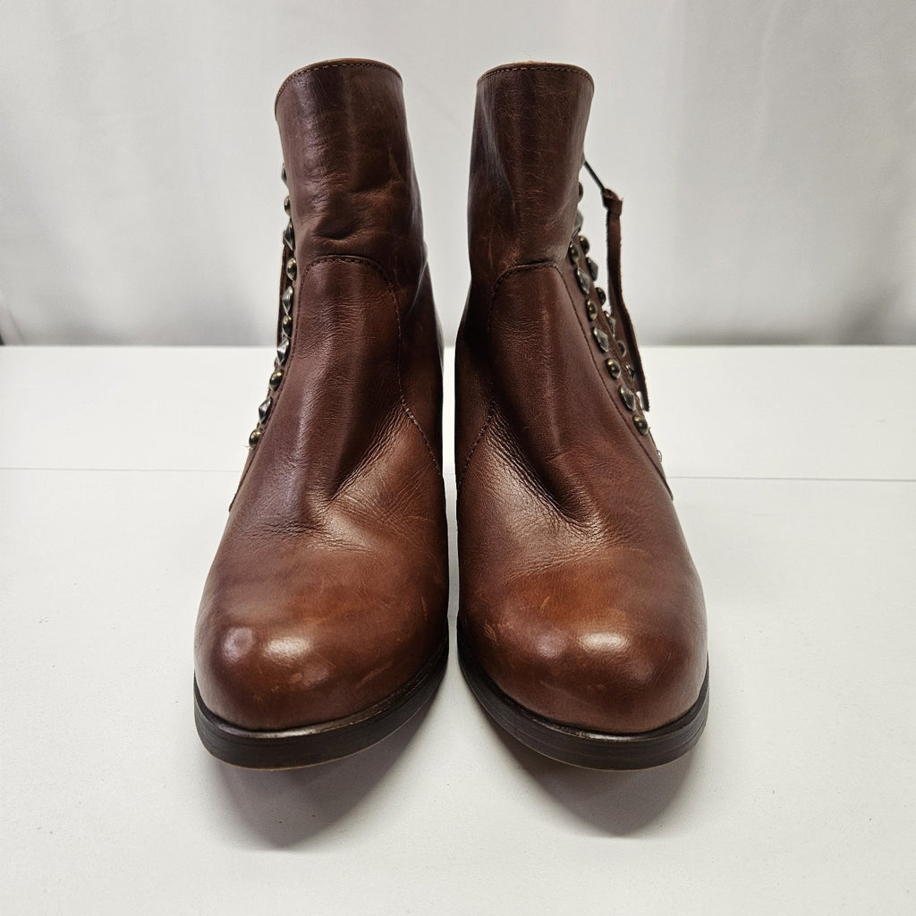 Chio Studded Brown Leather Heeled Ankle Boot 38 1/2 EU US 8-8.5 M Western Spain