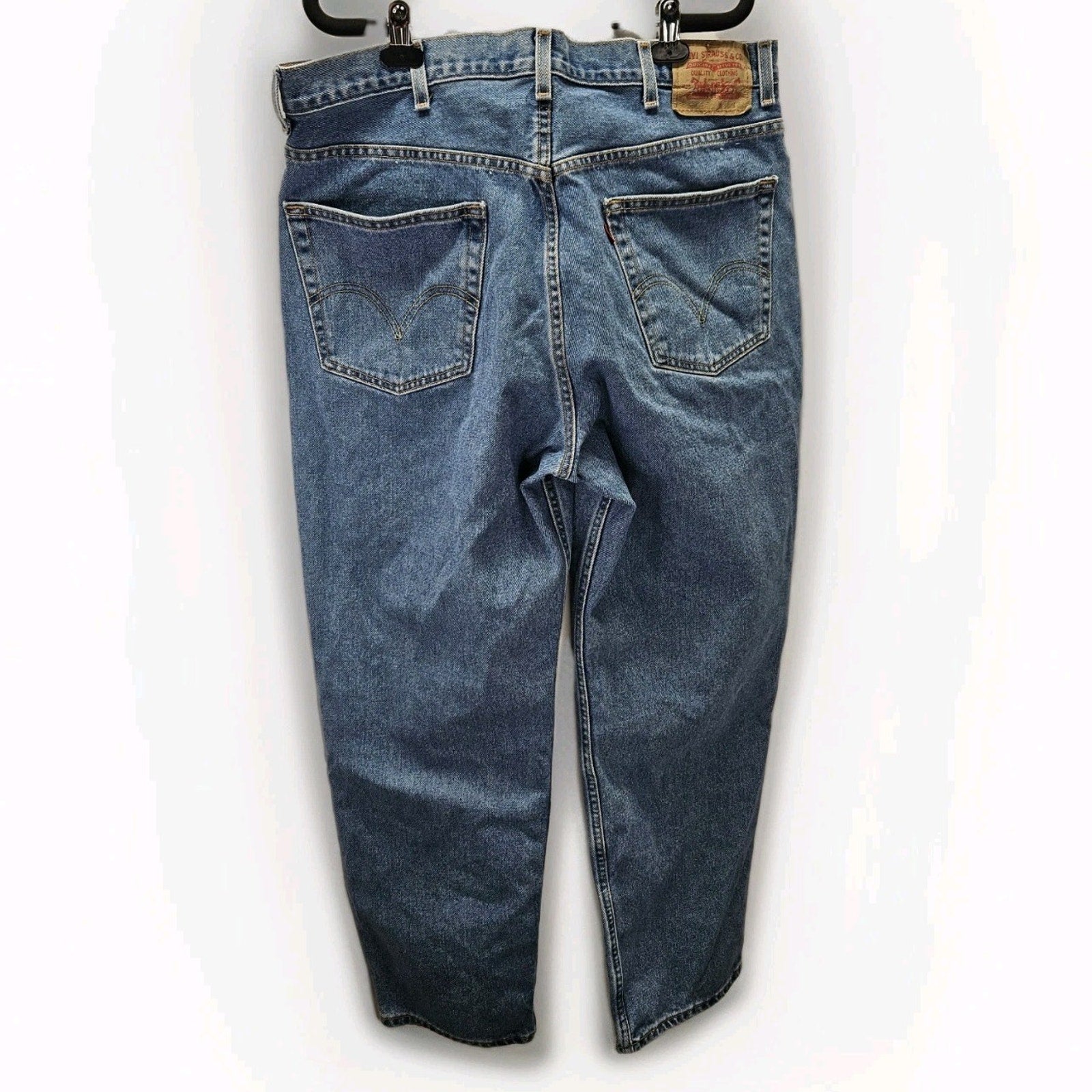 Vintage Levis 550 Jeans Mens 40x32 Relaxed Fit Denim Tapered Leg Y2K 2000s