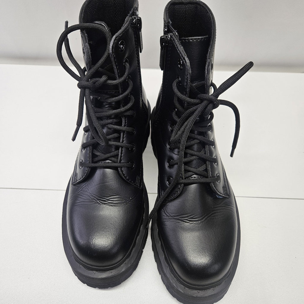 Dr. Martens V Jadon II Mono Platform Black Vegan Unisex Boot Mns 7 Womns 8