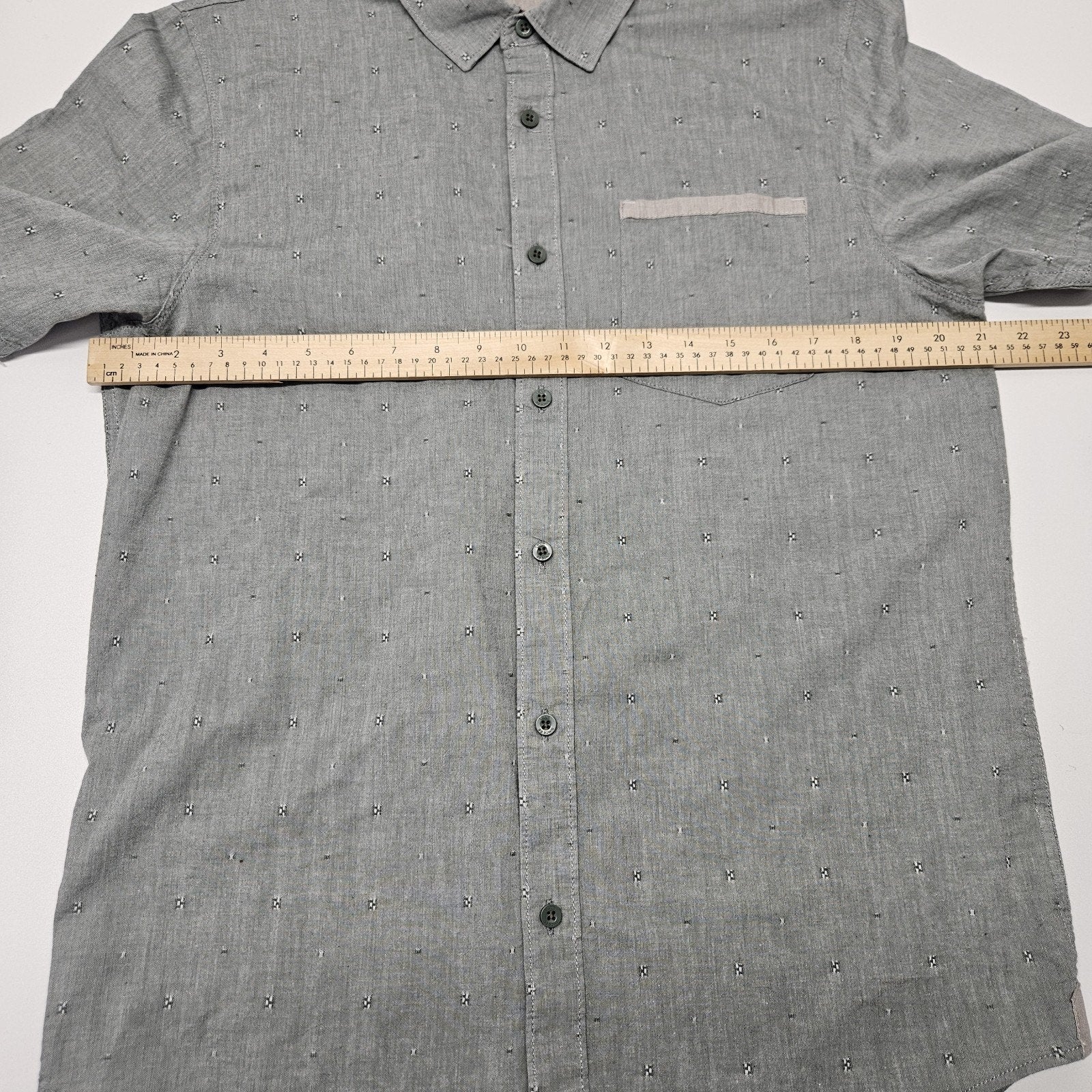 Van's Men's Short Sleeve Button Up Cotton Shirt Gray Green Shirt Size Medium EUC