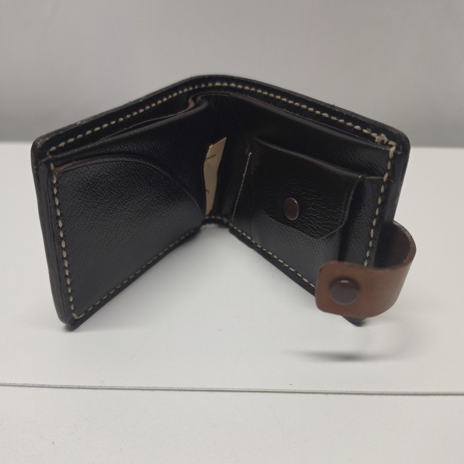 Hand Tooled Full Grain Leather Men’s Wallet Bifold Handmade Western Floral