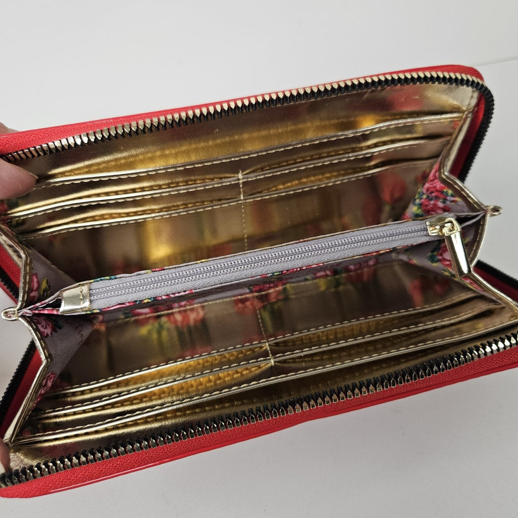 Luv Betsey Johnson Wallet Zip Around Leather Patent Raised Red Heart Whimsical
