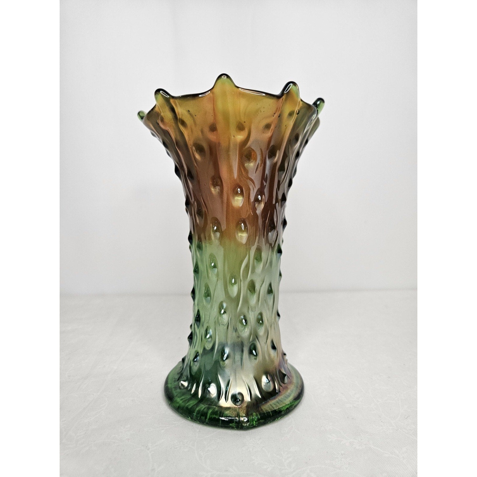 Vintage Northwood Green Carnival Stretch Squat Tree Trunk 7-1/2” Vase