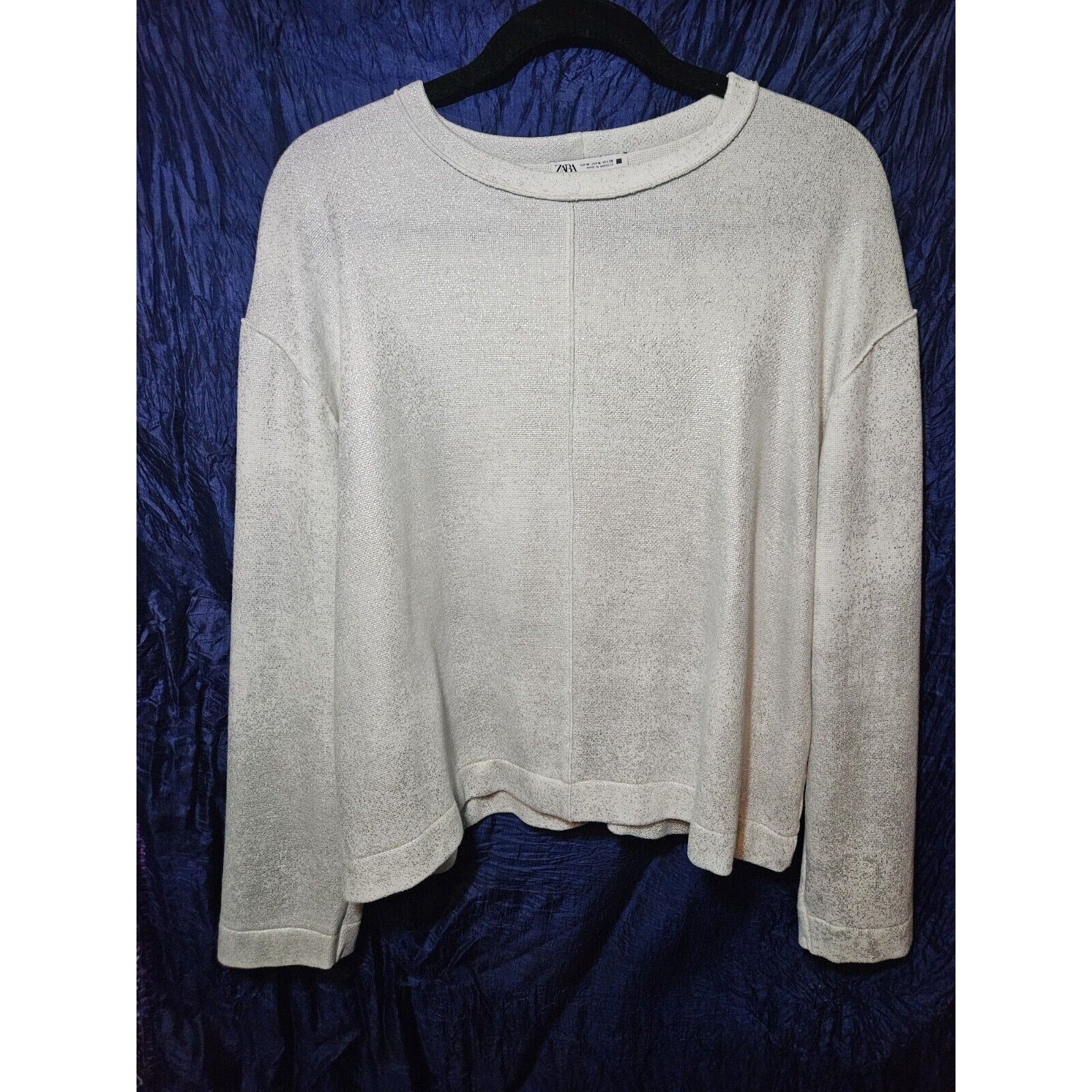 Zara Pullover Sweater White With Silver Metallic Foil Accents Size Med 8-10