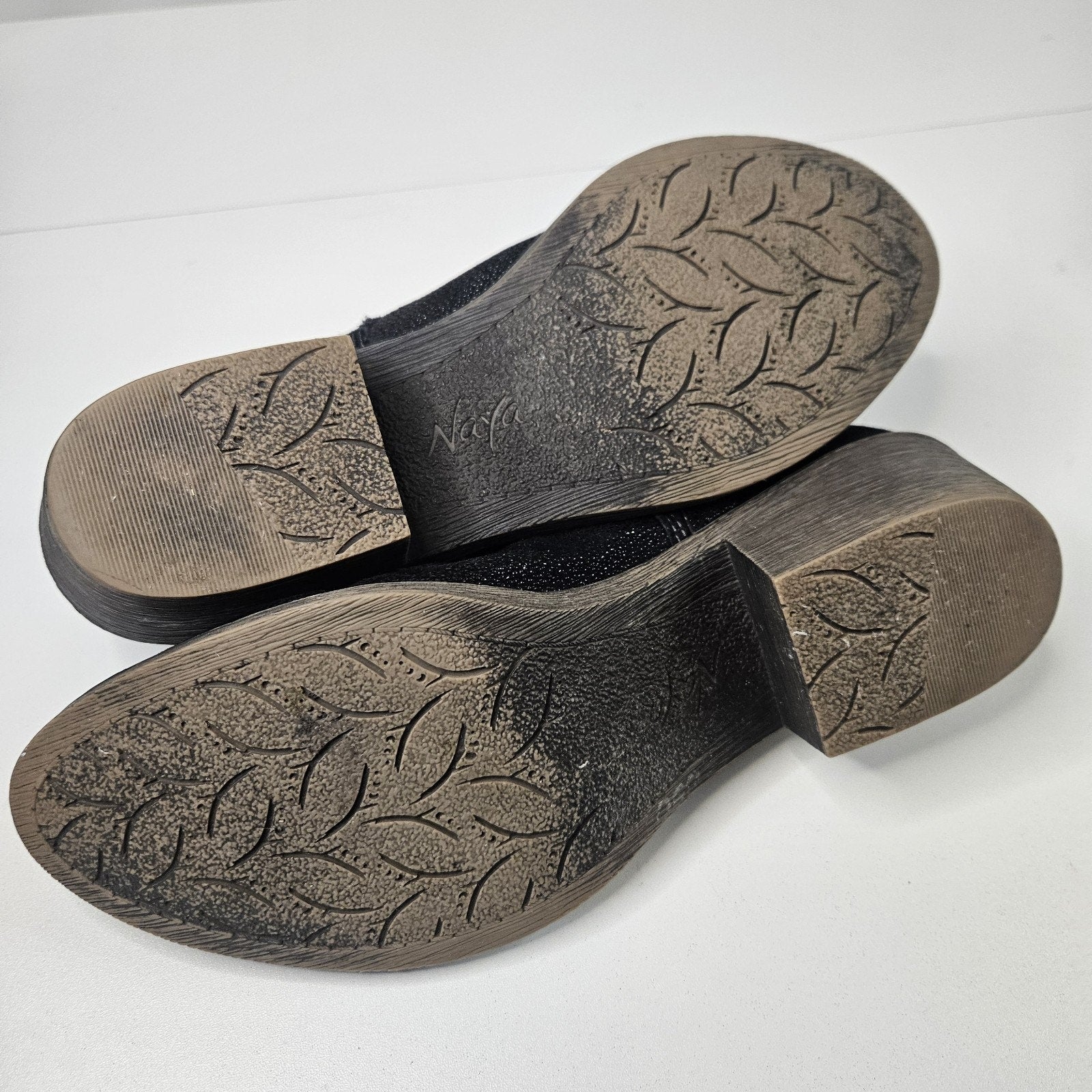 Naya Selma Leather Ankle Boots Womens 10.5 Black Slip On Buckle Accent Booties