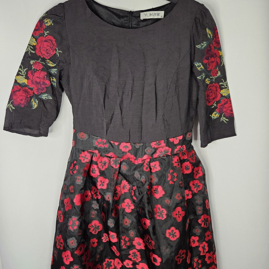 Vtg 90s YUA House Embroidered Mini Dress Black Red Floral Holiday Party Small