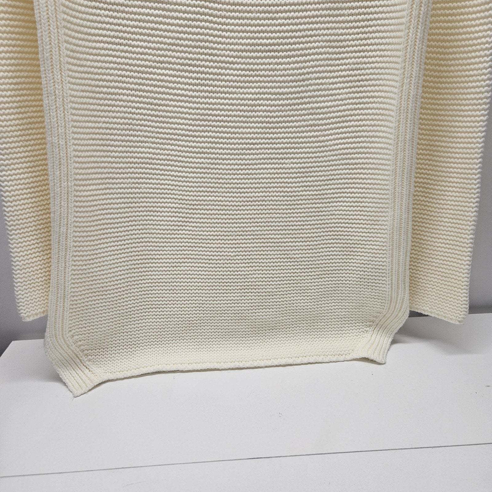 Vintage Ivory Ribbed Acrylic Knit Pullover Sweater Size Large Classic Long
