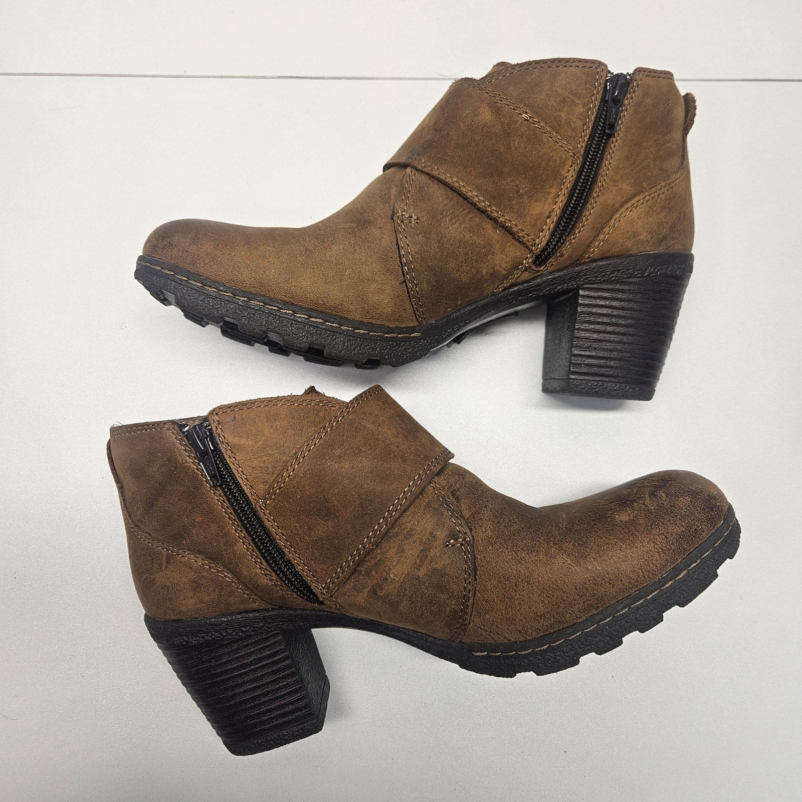 B.O.C. By Born Ankle Block Heel Boots Zipper 9.5 M Boho Peasant Oiled Brown