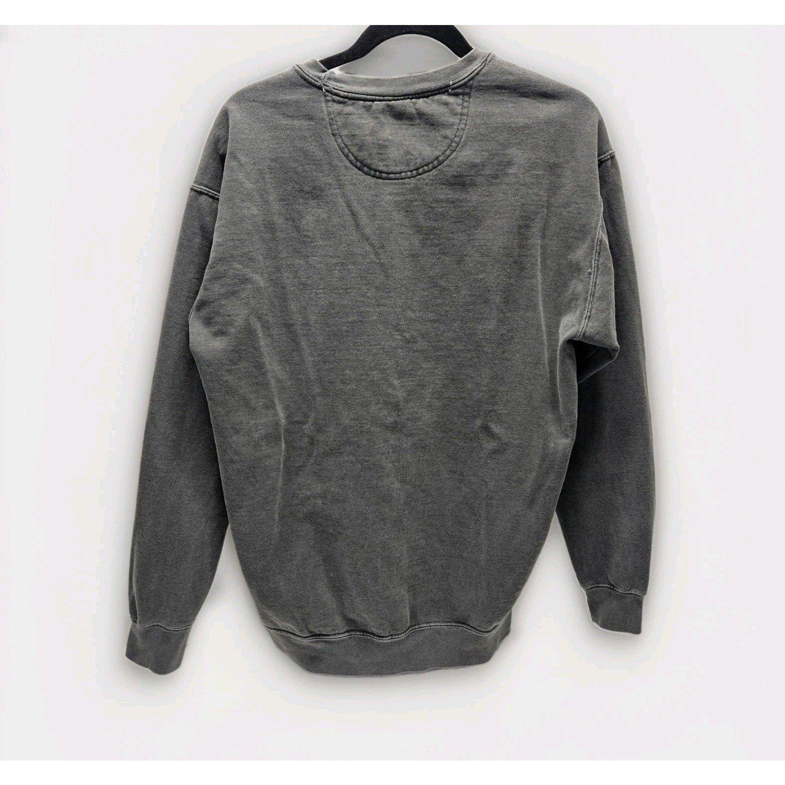 Comfort Colors Embroidered Q Sweatshirt Grey Size Large Crewneck