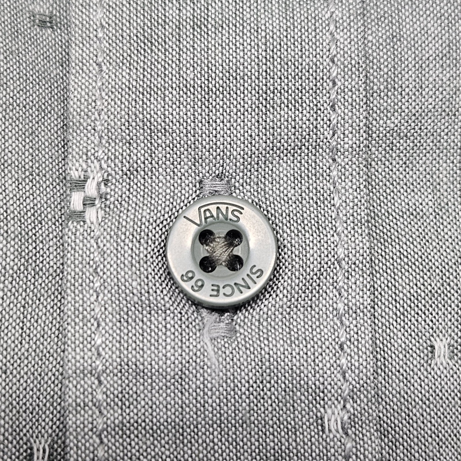 Van's Men's Short Sleeve Button Up Cotton Shirt Gray Green Shirt Size Medium EUC