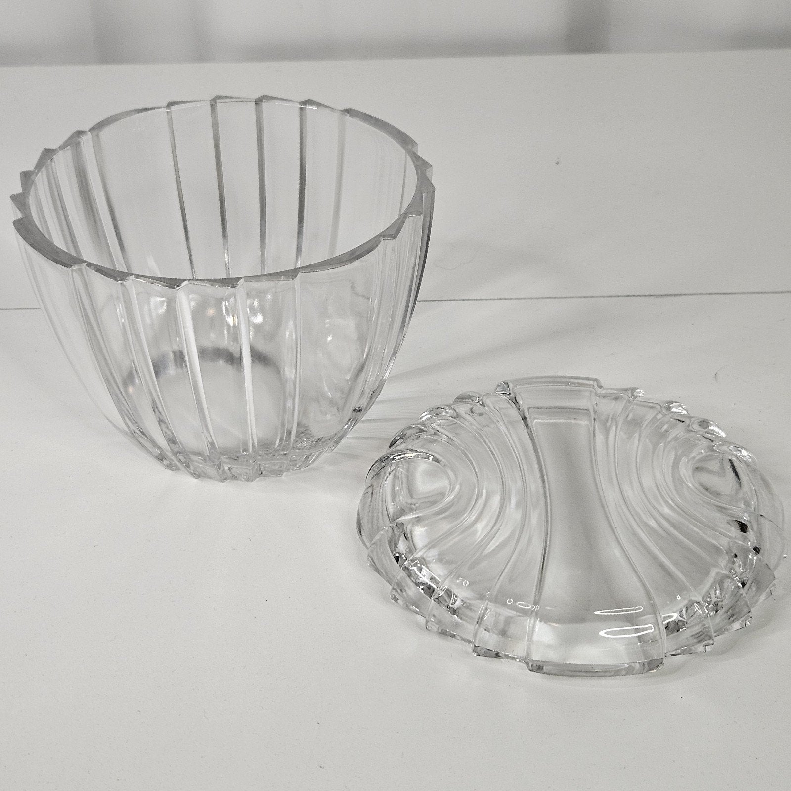 Vintage Art Deco Clear Glass Apothecary Candy Vanity Trinket Jar Lidded Canister