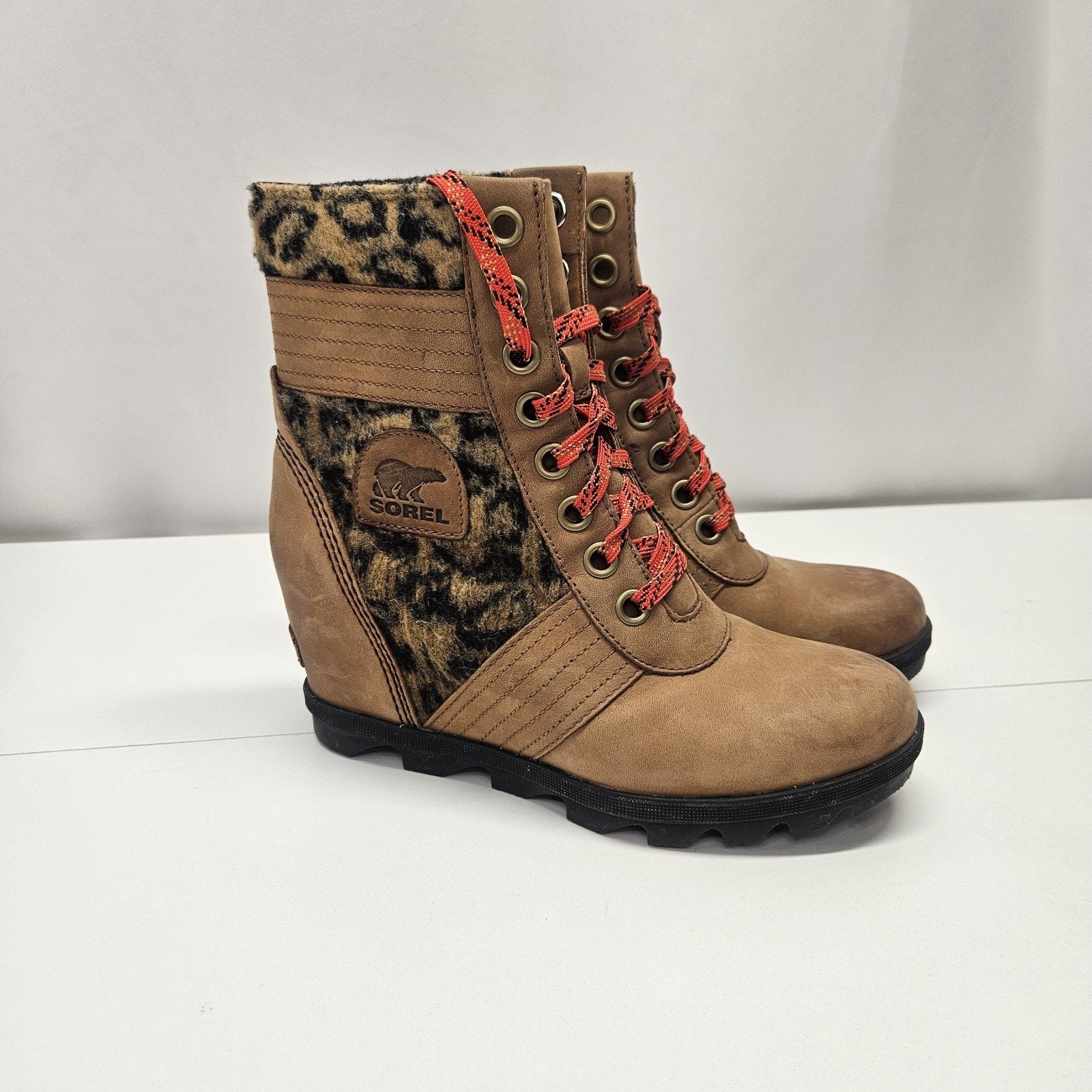 Sorel Lexie Hidden Wedge Ankle Boots Booties Shoes Womens Size 5 Brown Leopard