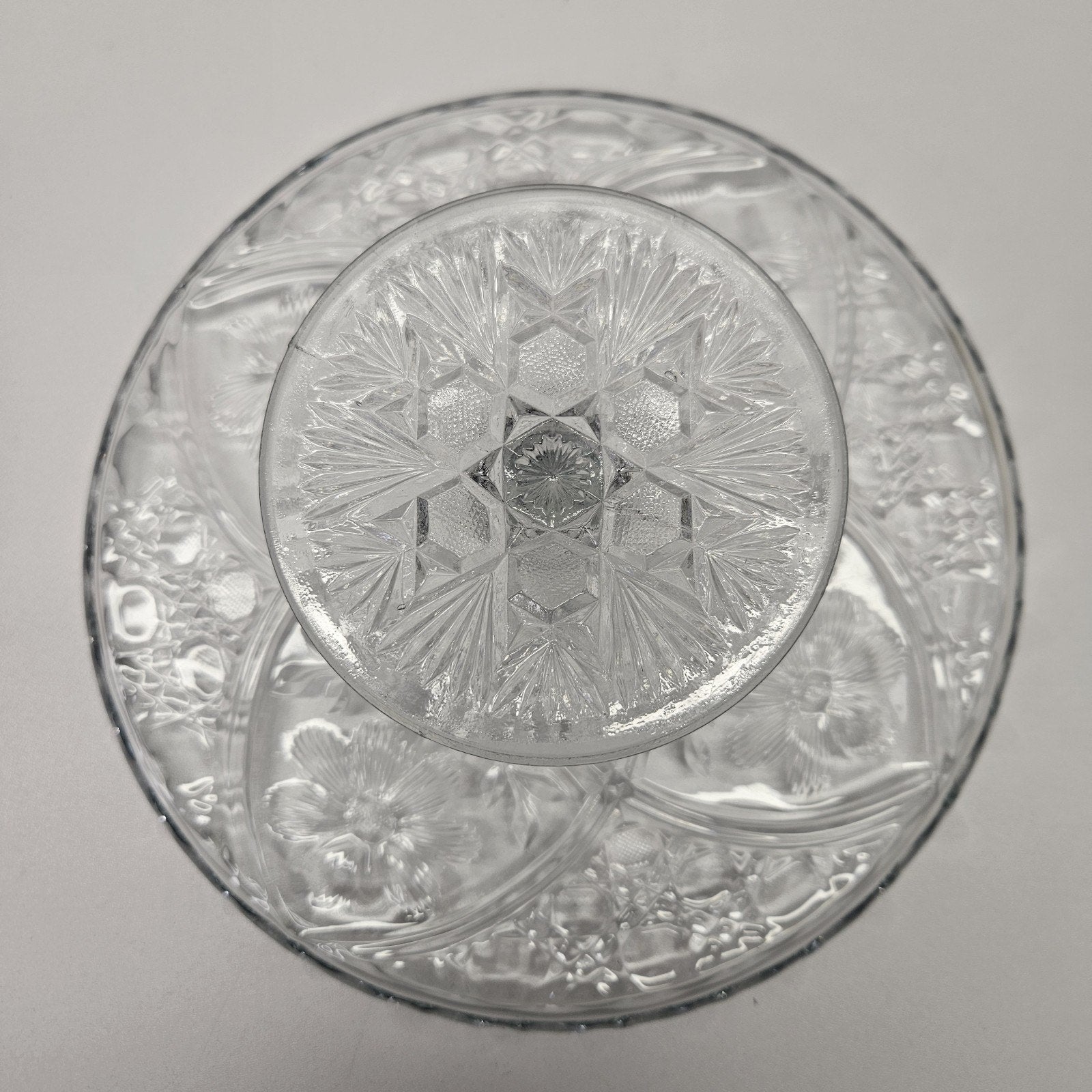 Indian Glass Floral Pattern Glass Diamond Point 9.5" Cake Stand Retro Serving