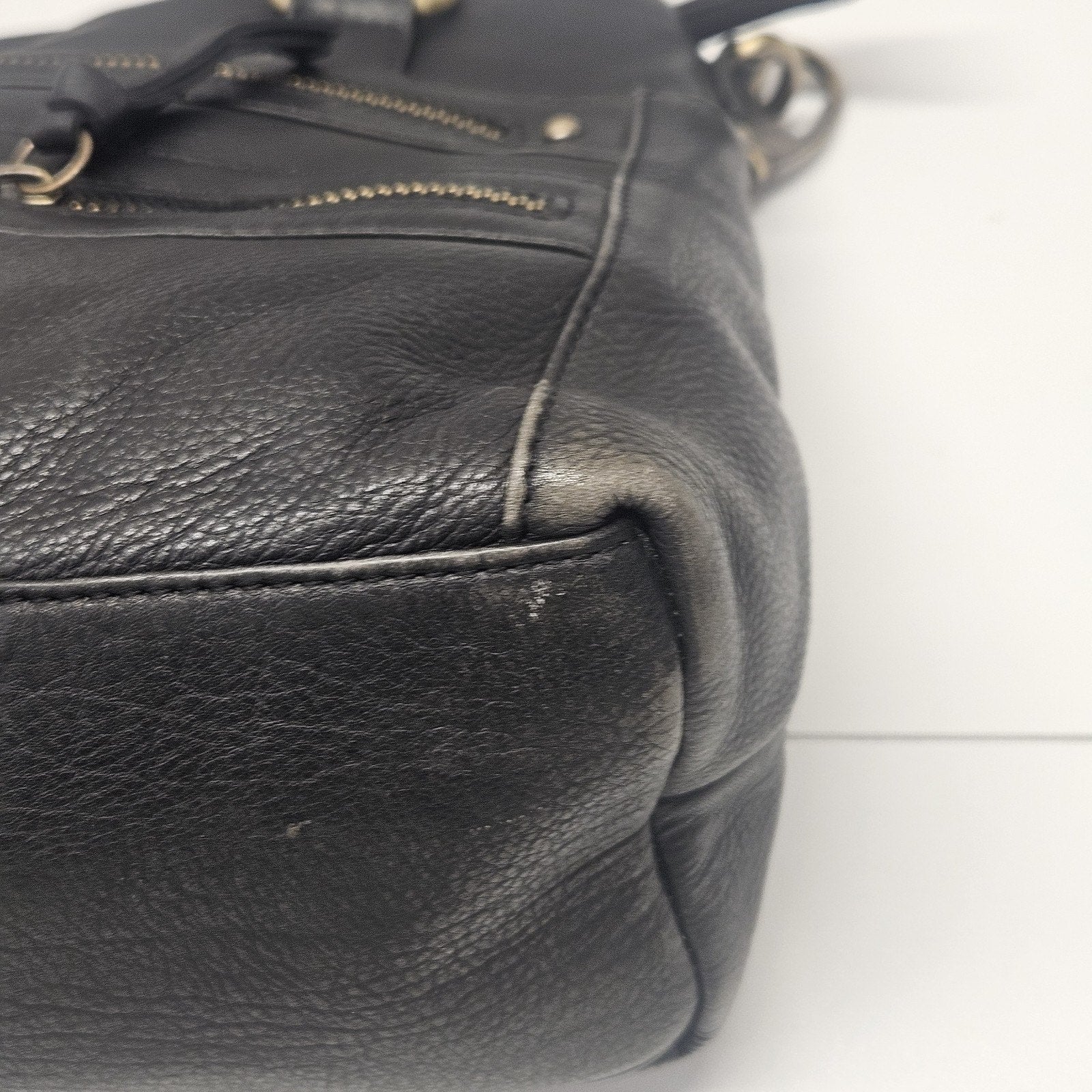 Vtg Y2K Black Soft Leather Crossbody Shoulder Bag Zipper Compartments Top Handle