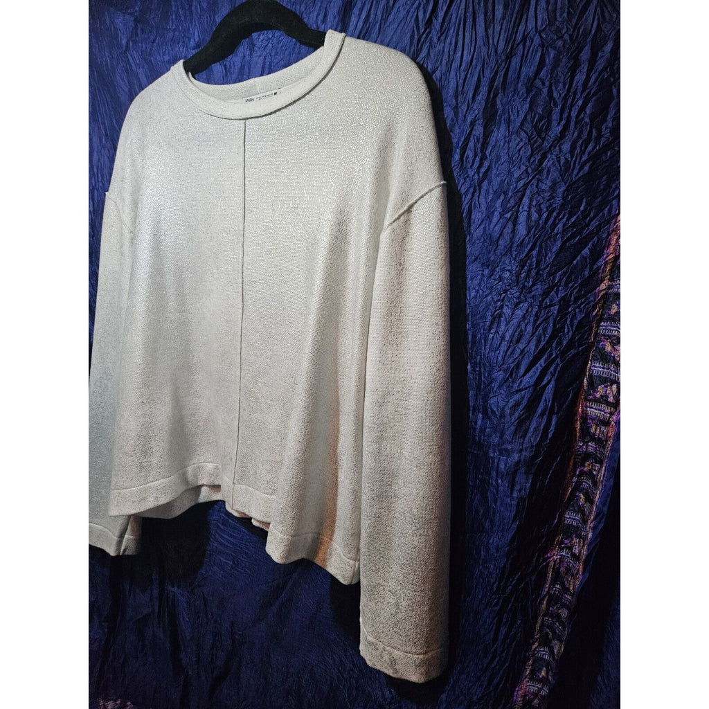 Zara Pullover Sweater White With Silver Metallic Foil Accents Size Med 8-10