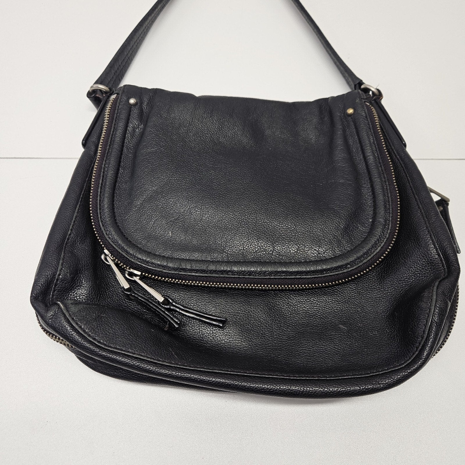 Vtg LODIS Black Pebble Leather Zip Around Foldover Shoulder Bag Western Biker