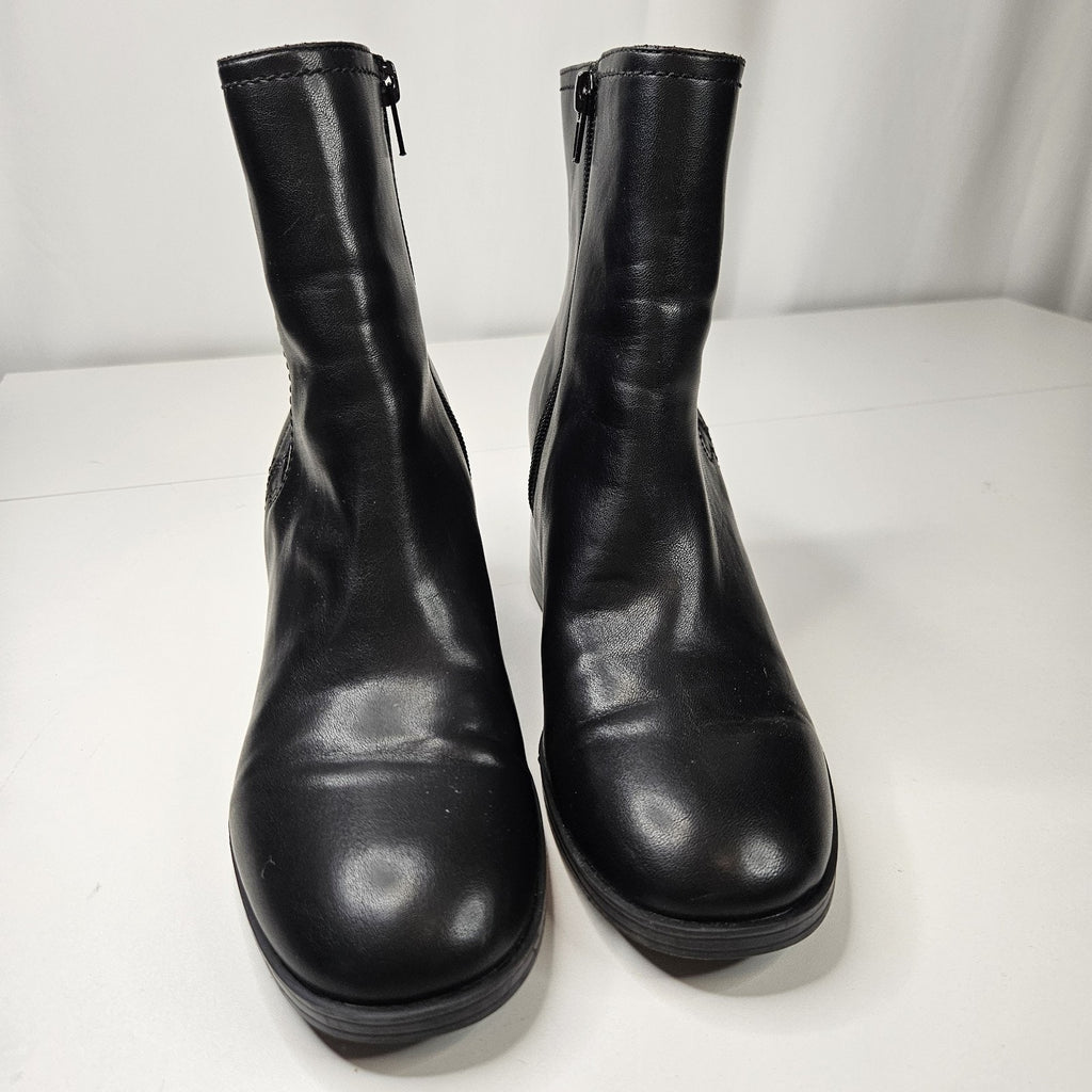 Nine West Women's Doleas Ankle Boot Size 8 M Faux Leather Block Heel Boots