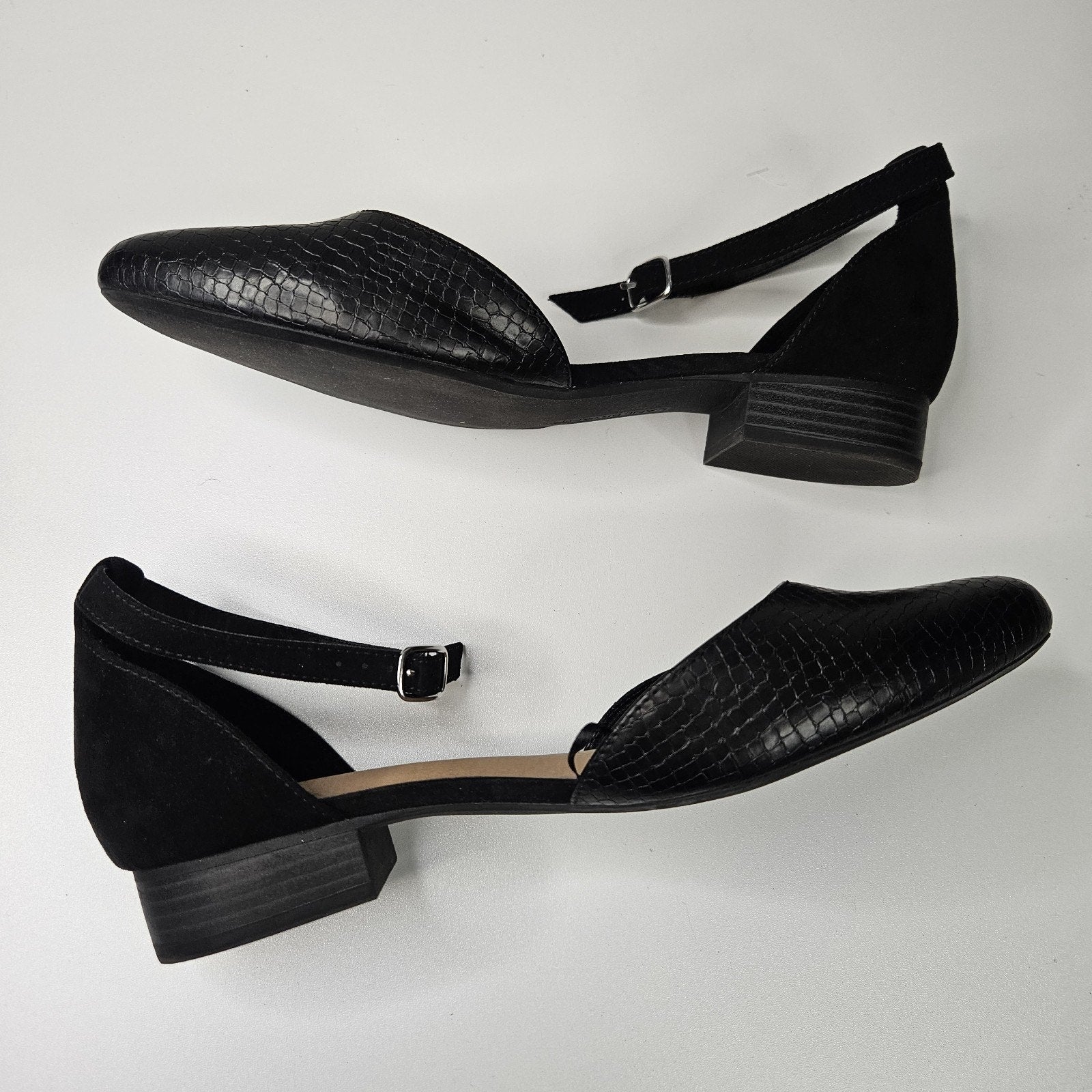 LANE BRYANT Women Sz 9 Wide Flats Shoes Low Wedge Ankle Strap Soft-Soled