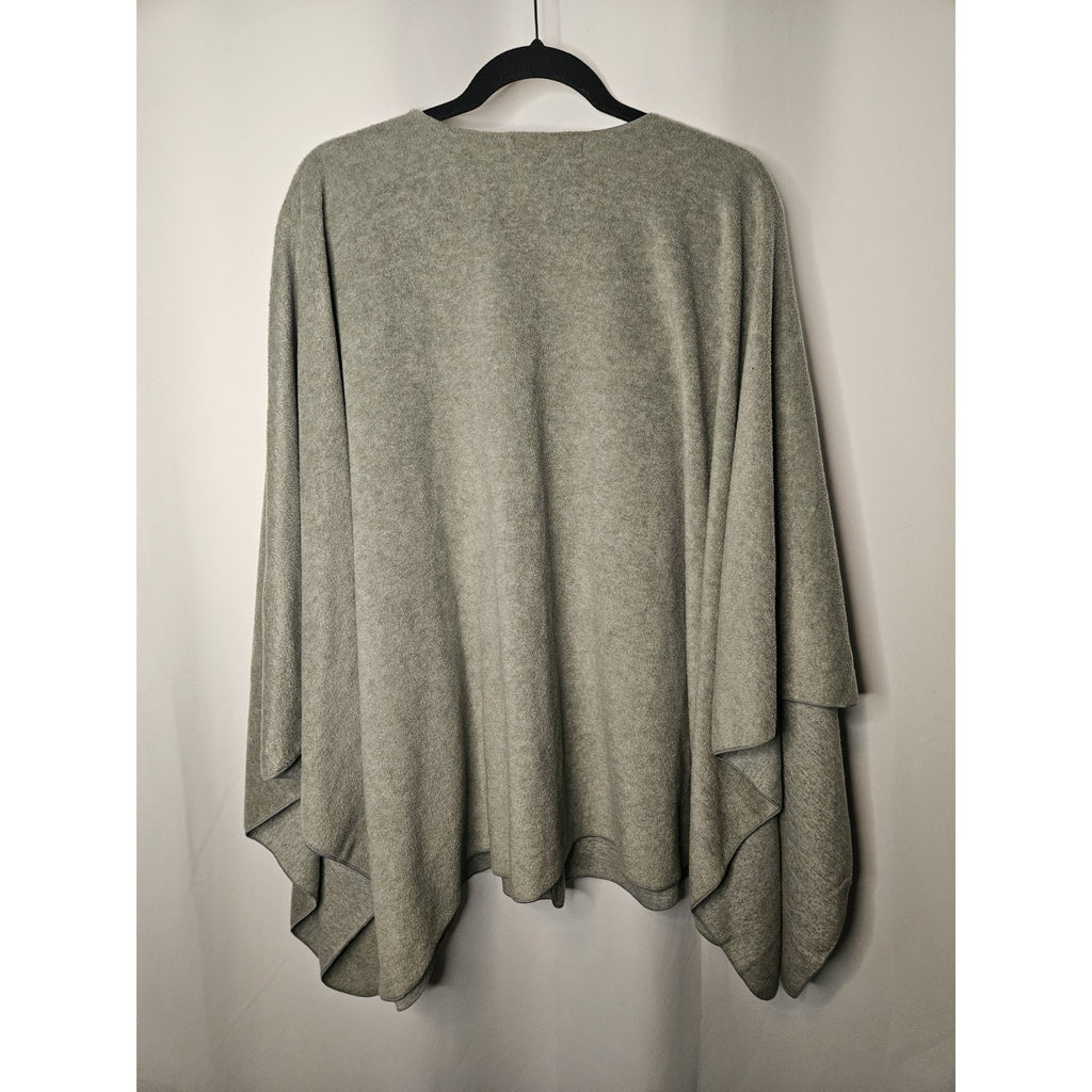 Stan Herman Women's Super Soft Poncho Light Green Sweater One Size Fits All