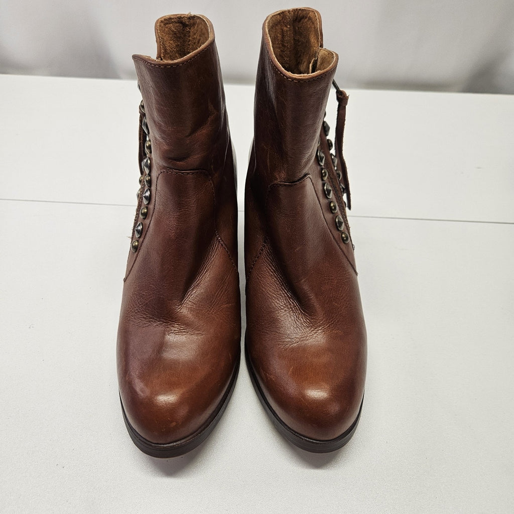 Chio Studded Brown Leather Heeled Ankle Boot 38 1/2 EU US 8-8.5 M Western Spain