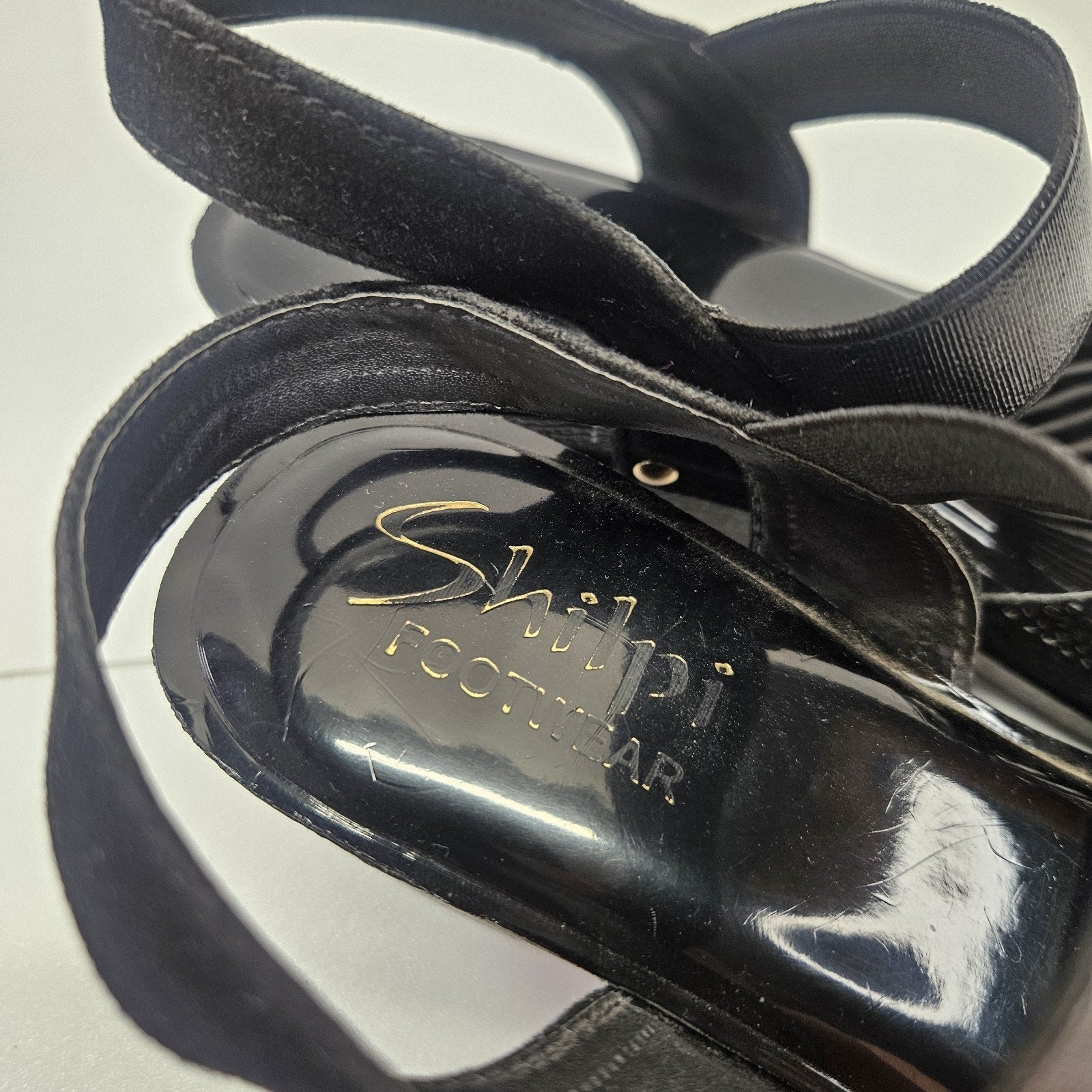 Shilip Footwear Low Platform Wedge Studded Sandals Black Rhinestones Sz 8.5M